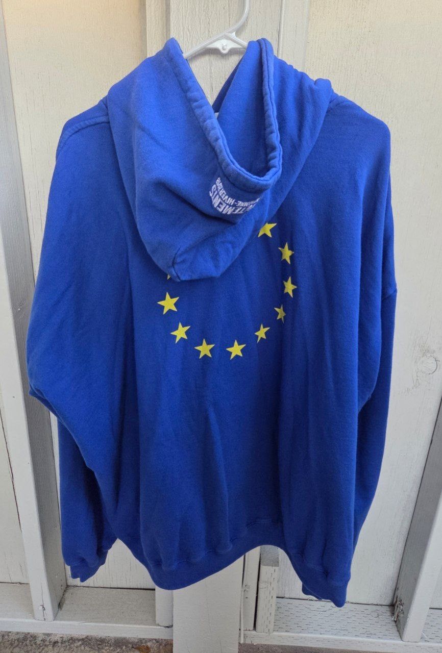 Vetements Vetements FW18 Europe Union Blue Hoodie Size US S / EU 44-46 / 1 - 3 Thumbnail