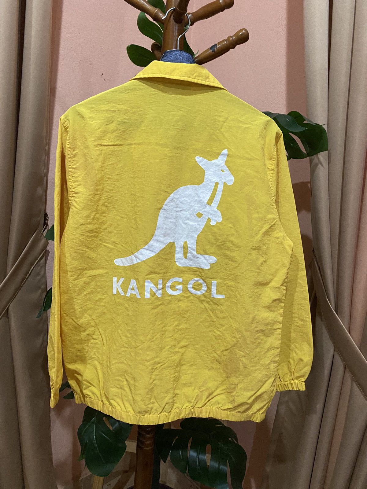 Kangol Vintage Yellow Kangol Jacket Casual Lightweight Style Size US S / EU 44-46 / 1 - 1 Thumbnail