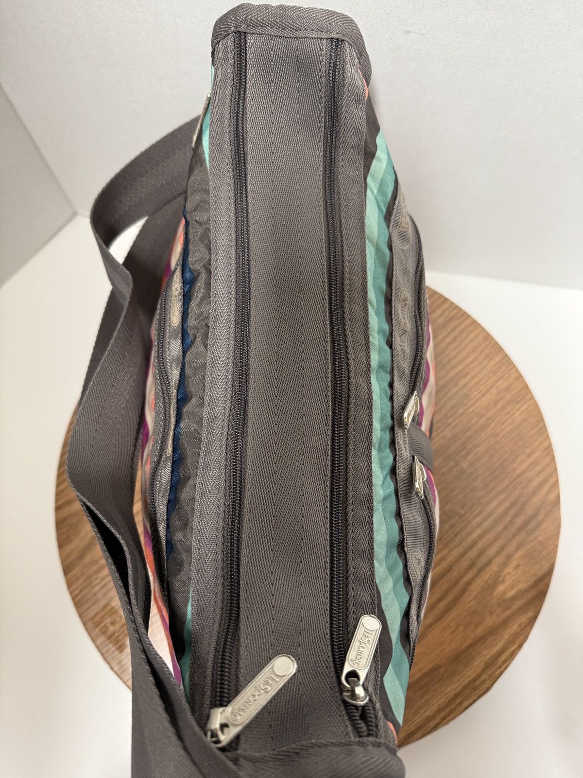 LeSportsac LeSportsac Multicolor Expandable Nylon Crossbody Bag Purse Size ONE SIZE - 5 Thumbnail