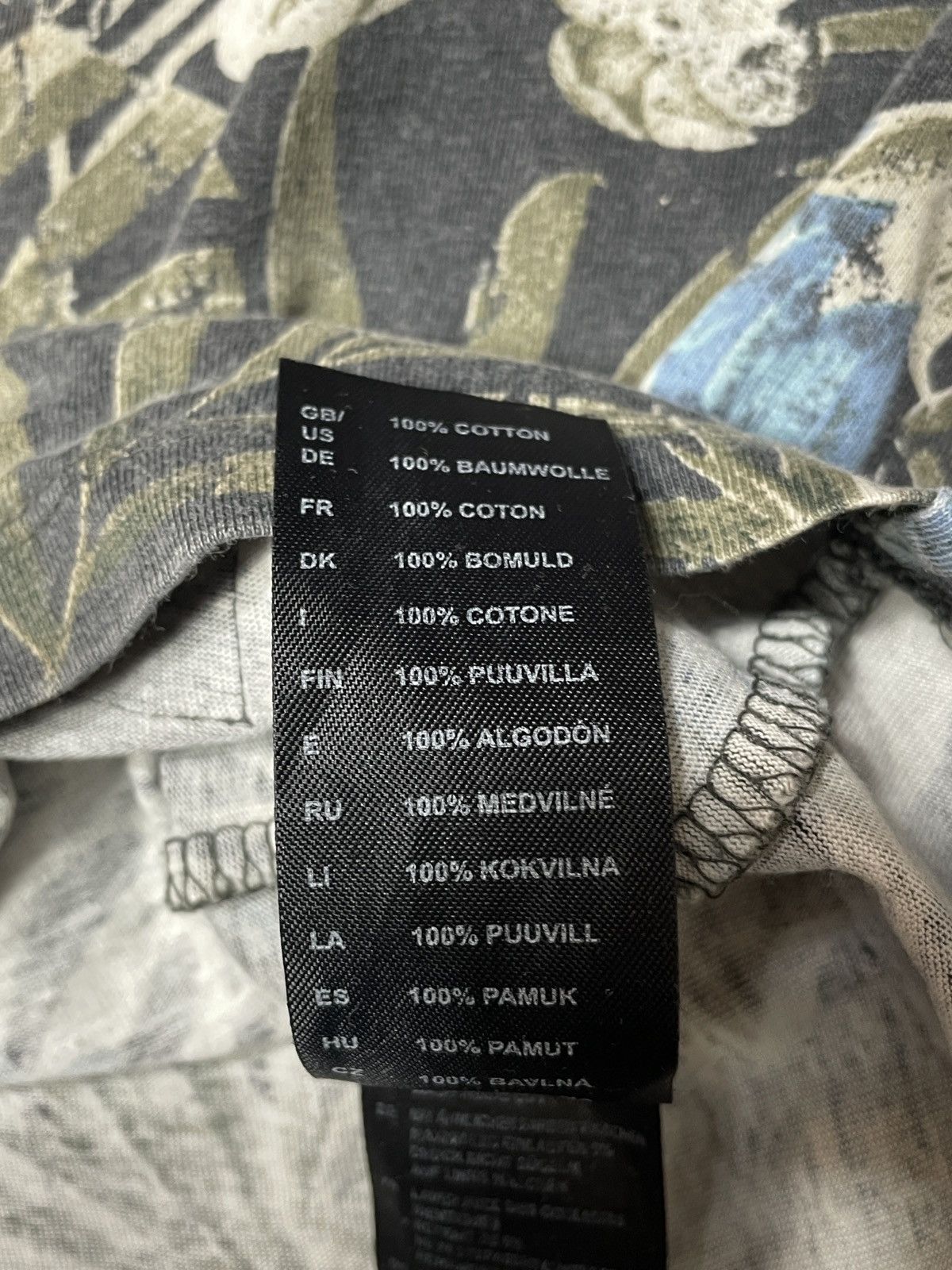 Vintage 🔥Offers🔥Vintage Y2K Camo Tee All Over Print Rare Hype Size US XL / EU 56 / 4 - 6 Thumbnail