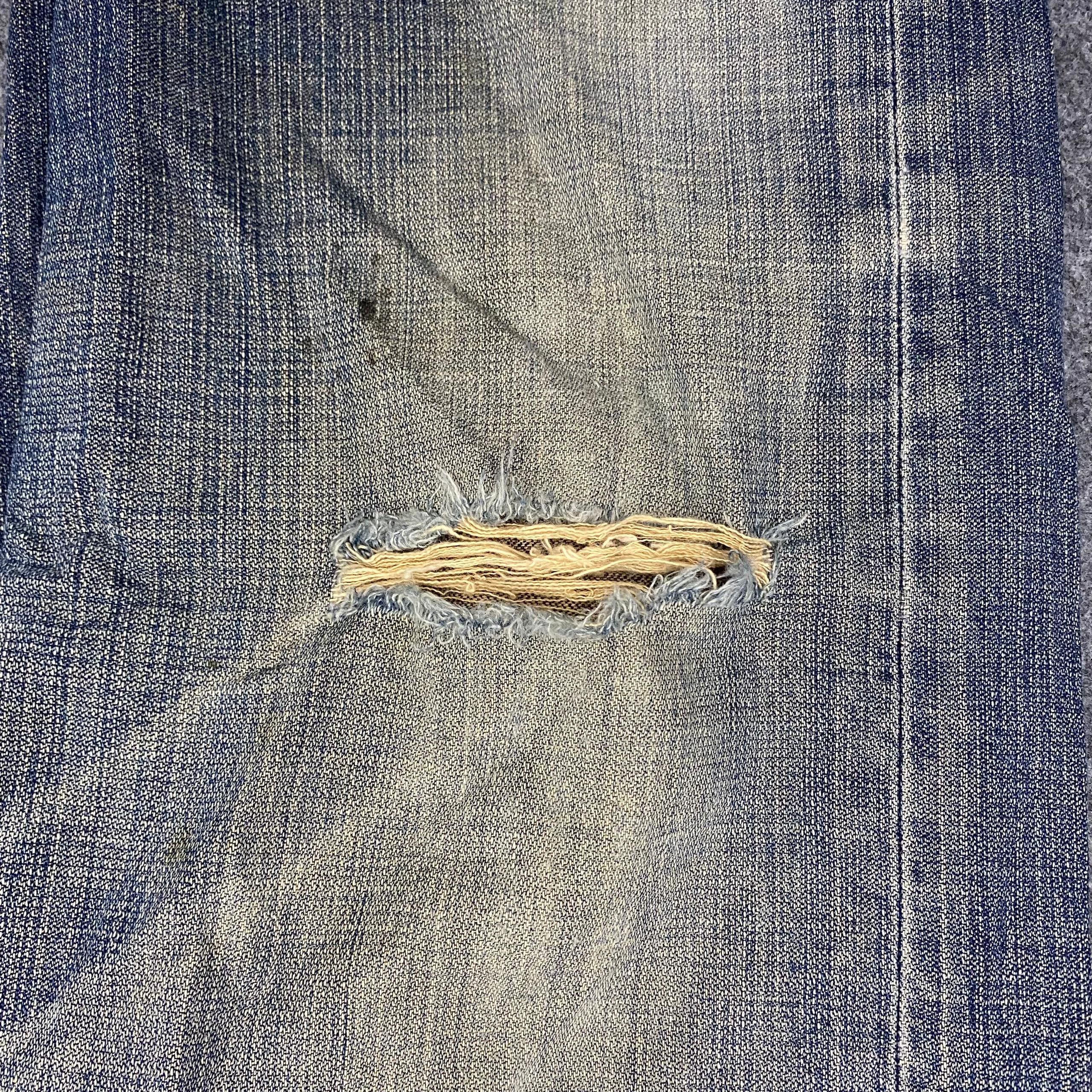If Six Was Nine 💥Best Offer💥Vintage Levis Distressed denim Size US 31 - 13 Thumbnail