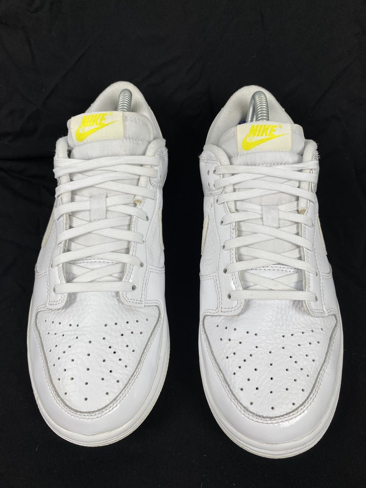Nike Nike Dunk Low-Top Sneakers Valentines size US9 EU40,5 Size US 9 / IT 39 - 2 Thumbnail