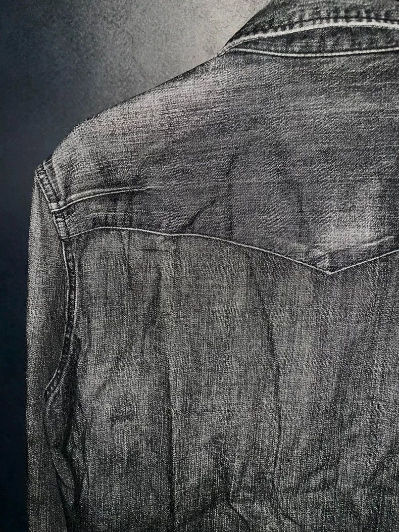 Number (N)ine Number (N)ineBlack and gray washed old shirts denim shirts Size US M / EU 48-50 / 2 - 6 Thumbnail