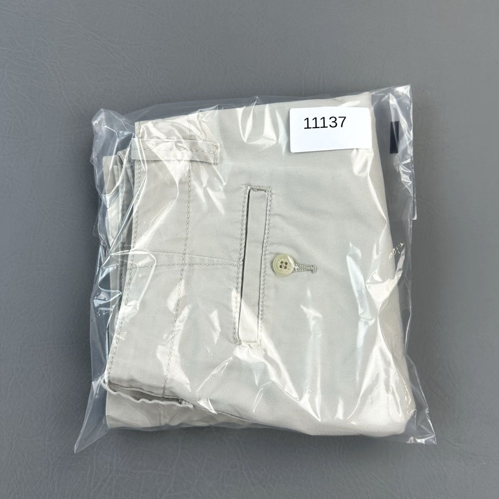 Ralph Lauren Vintage Lauren Ralph Lauren LRL Shorts Women’s 4 Beige Chino Casual Knit Cotton Front Flat Front Zip 90s Designer Retro Classic Mens Womens Size 27" / US 4 / IT 40 - 8 Thumbnail