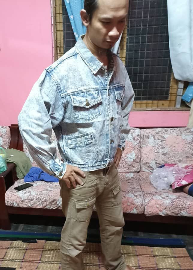 Japanese Brand Vintage Distressed Denim Jacket Size US M / EU 48-50 / 2 - 22 Thumbnail
