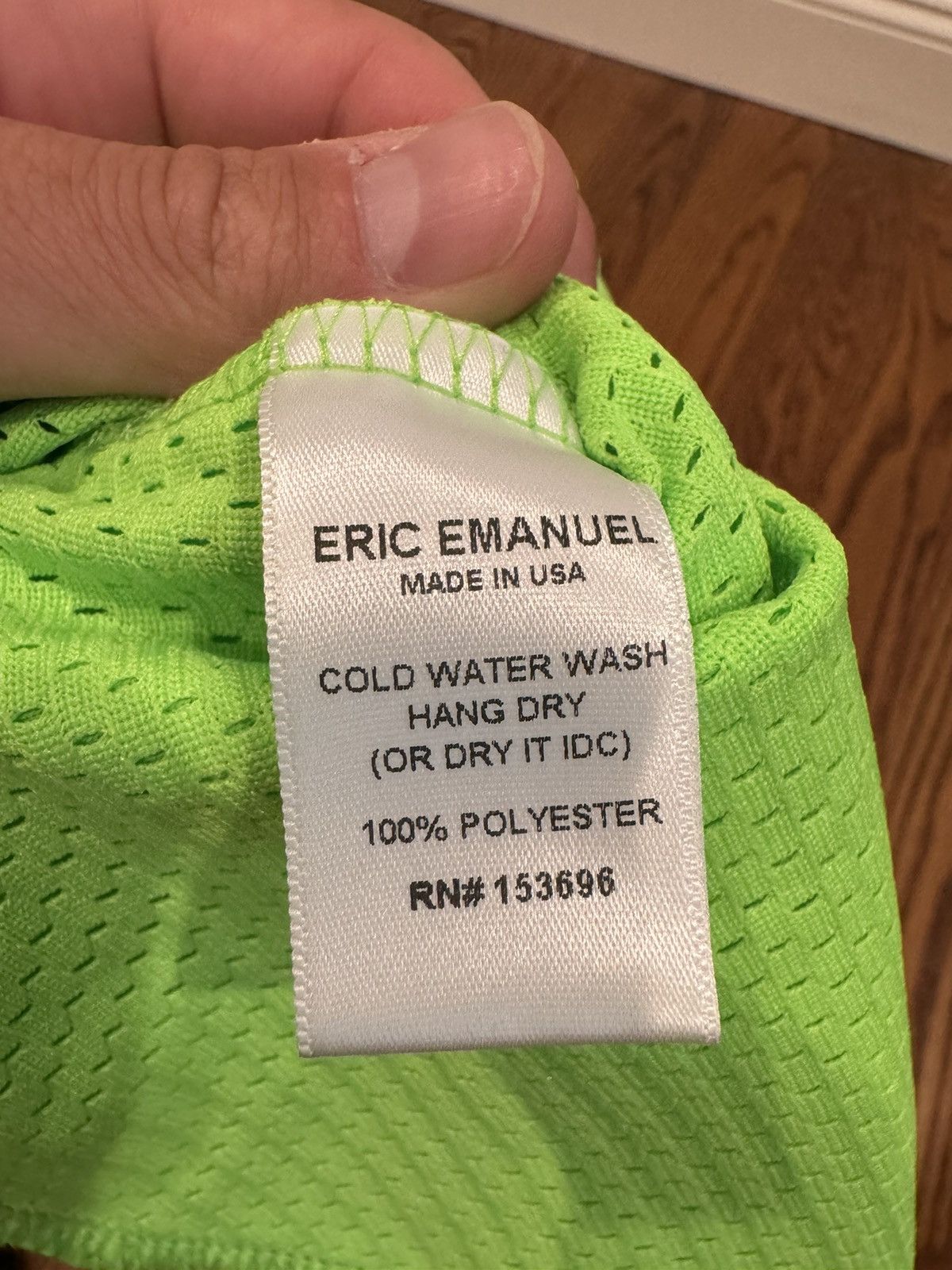 Eric Emanuel Eric Emanuel EE Shorts Neon Green size medium Size US 32 / EU 48 - 5 Thumbnail