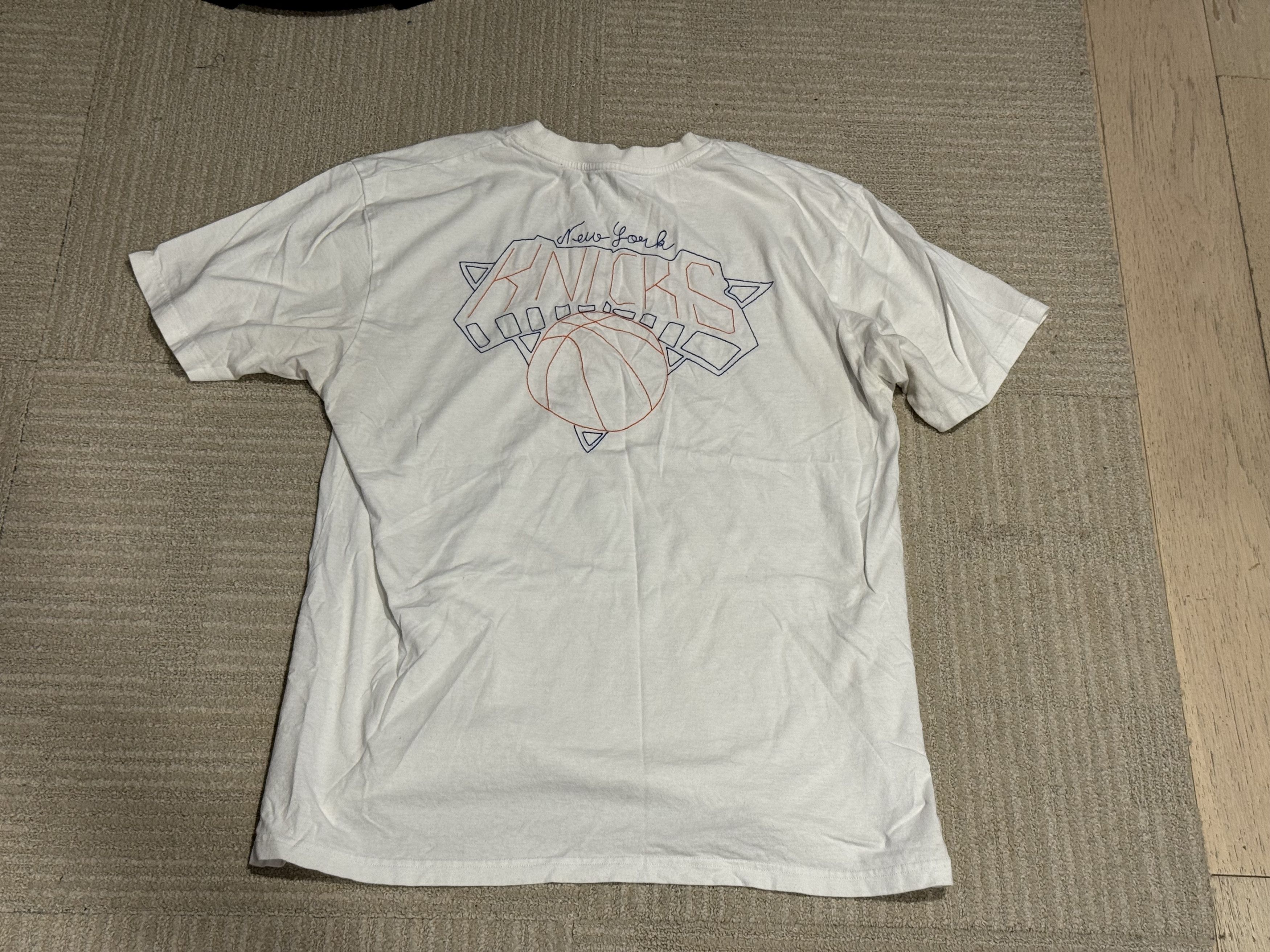 Maison Labiche Maison Labiche x NBA Knicks embroidered t shirt Size US XL / EU 56 / 4 - 1 Thumbnail