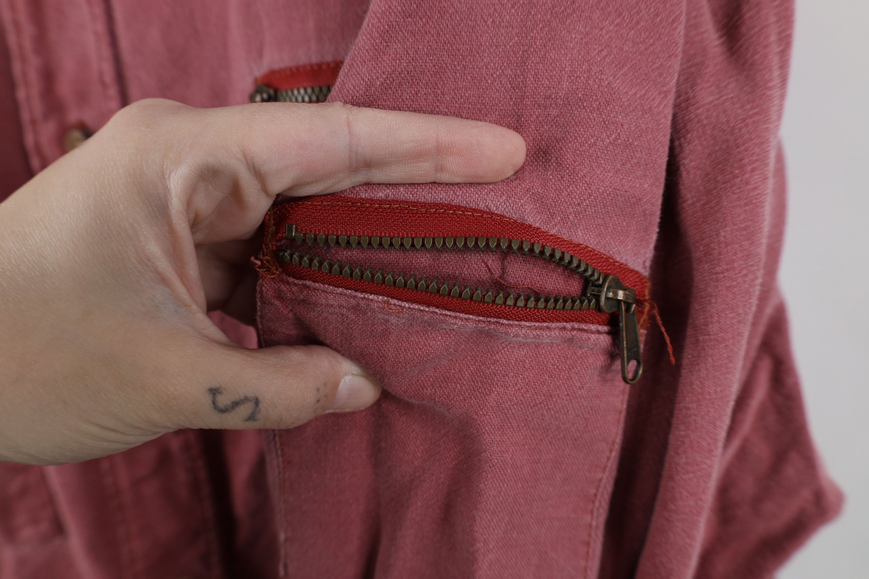 Vintage Vintage 90s Streetwear Baggy Double Pocket Button Shirt Red Size US XXL / EU 58 / 5 - 5 Thumbnail