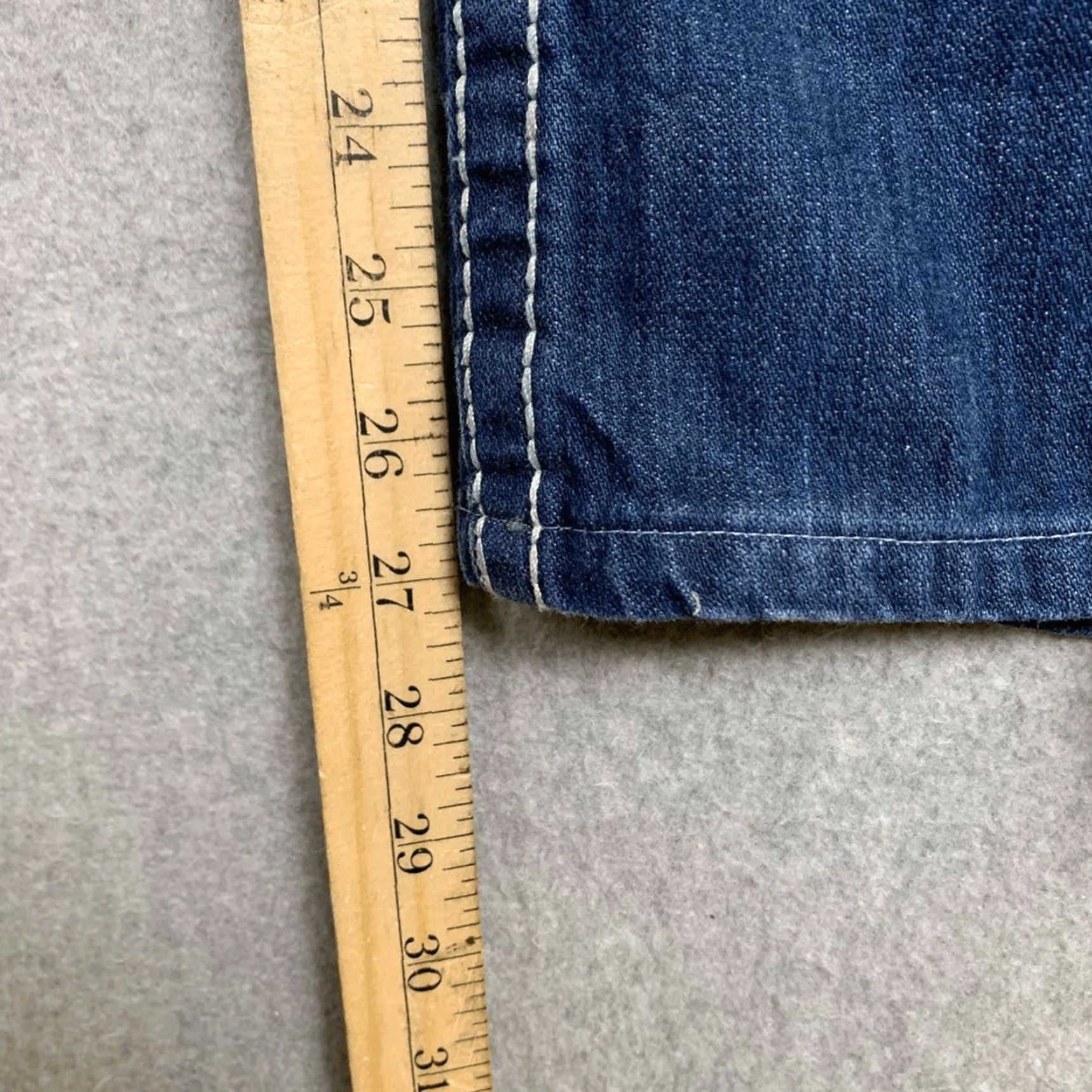 True Religion VINTAGE True Religion Jeans Blue Marco Big T 30x33 Western Pocket Flap Mens Jeans Blue 30x33 Mens Jeans Straight 30x33 Mens Size US 30 / EU 46 - 6 Thumbnail