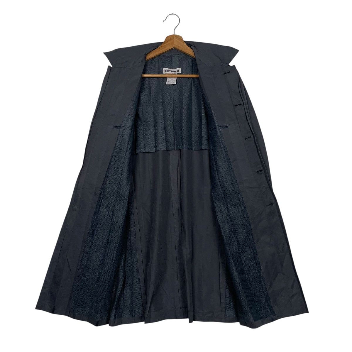 Issey Miyake Nice Design Issey Miyake Pleated Long Coat Size US S / EU 44-46 / 1 - 12 Thumbnail