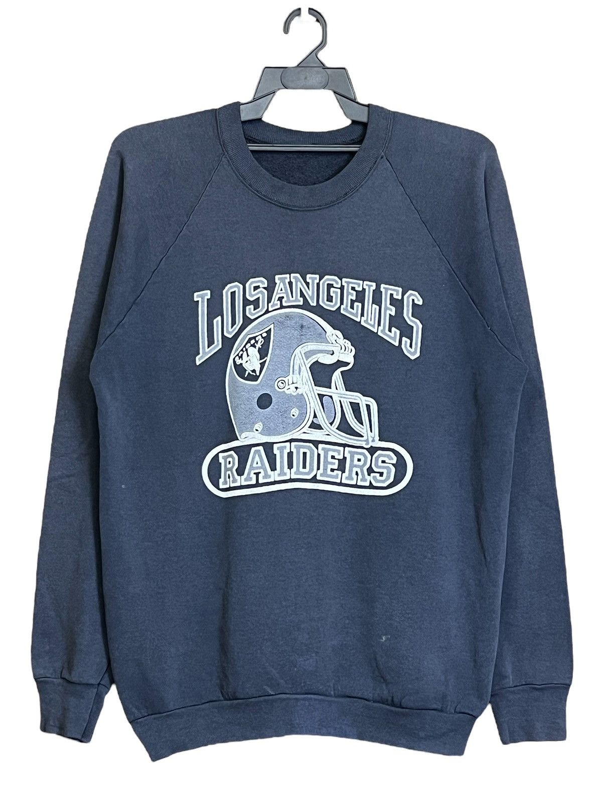 NFL Sunfaded🔥Vintage 90s los angeles RAIDERS faded sweatshirt Size US XL / EU 56 / 4 - 1 Thumbnail