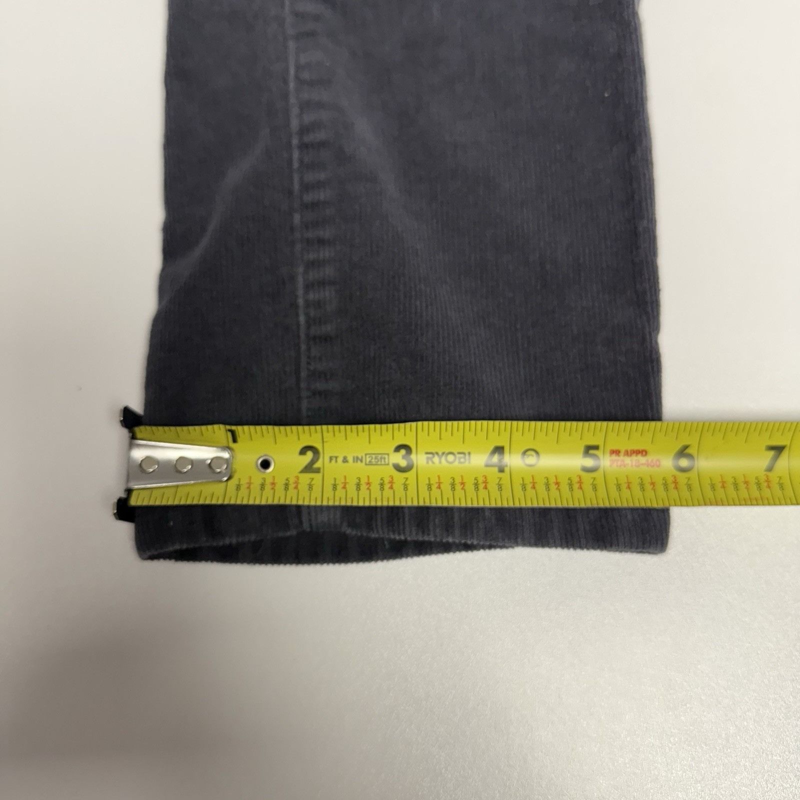 Patagonia Patagonia Womens Corduroy Pants 32 14 Gray Organic Cotton Size 36" / US 14 / IT 50 - 9 Thumbnail