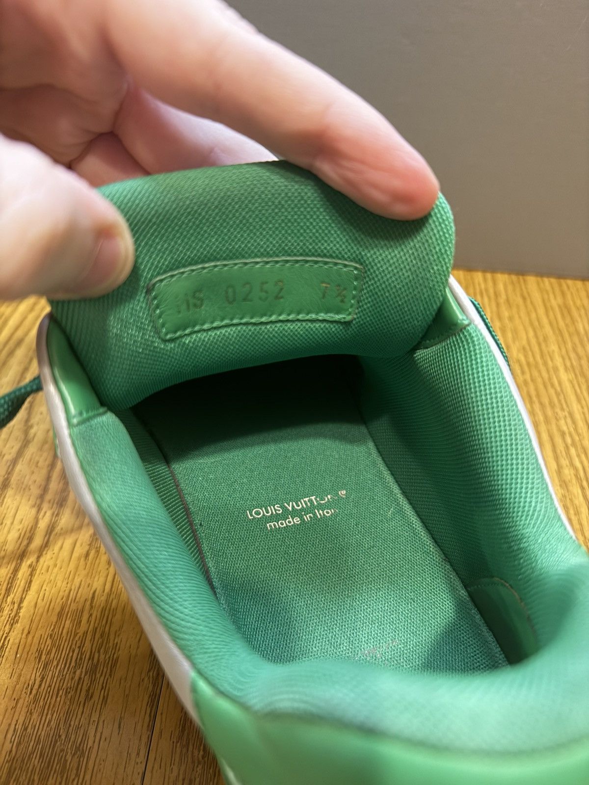 Louis Vuitton Louis Vuittton Trainer Sneaker (Green/Grey) Size US 9 / EU 42 - 7 Thumbnail