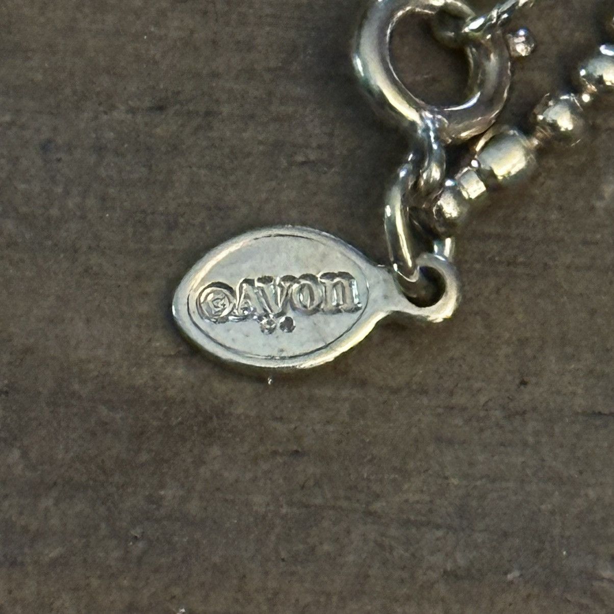 Other × Vintage Vintage Avon gold tone ball chain bezeled stone necklace Size ONE SIZE - 3 Thumbnail
