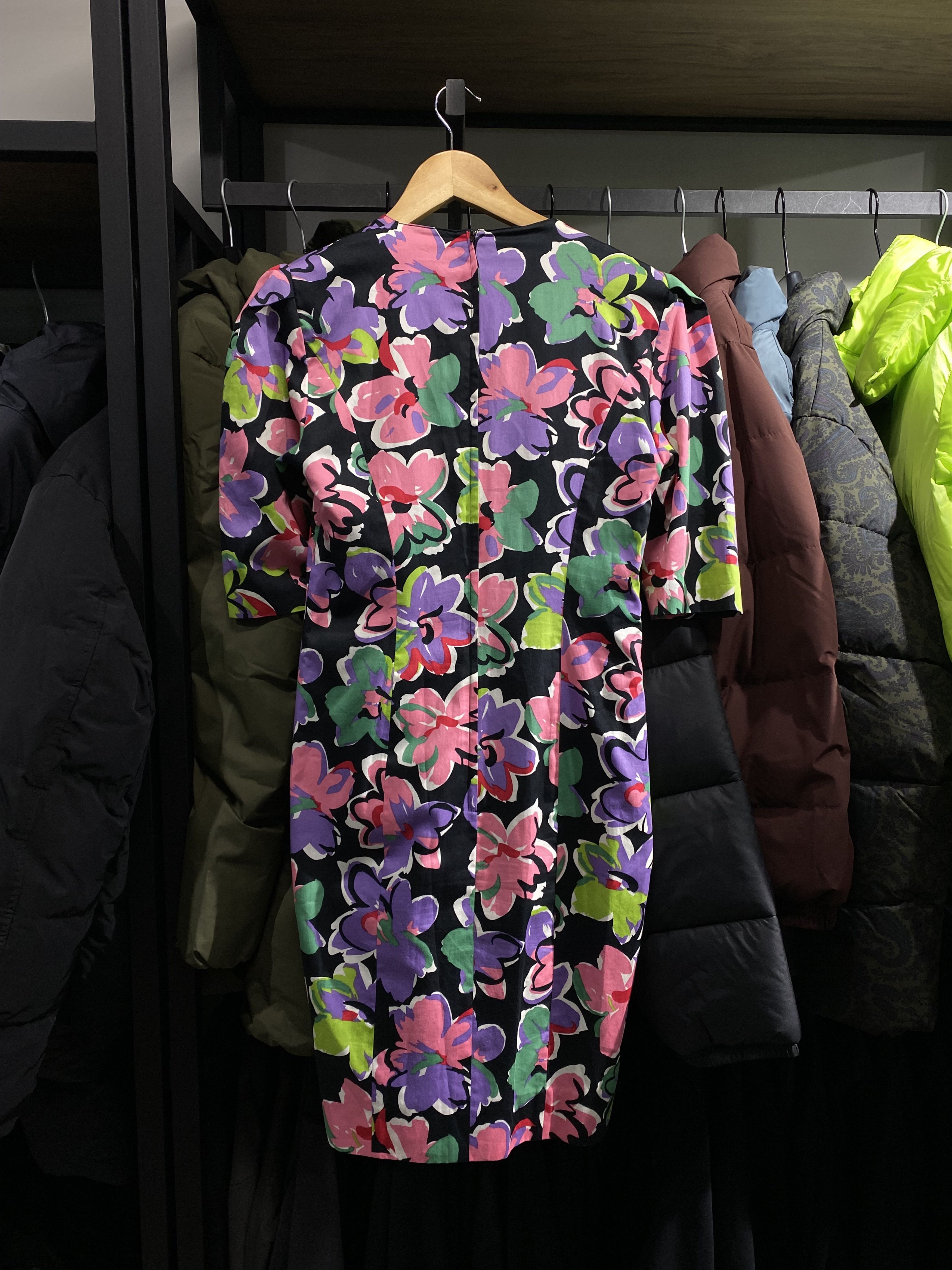 Guy Laroche Vintage Guy Laroche dress 1980s with a floral pattern Size M / US 6-8 / IT 42-44 - 4 Thumbnail