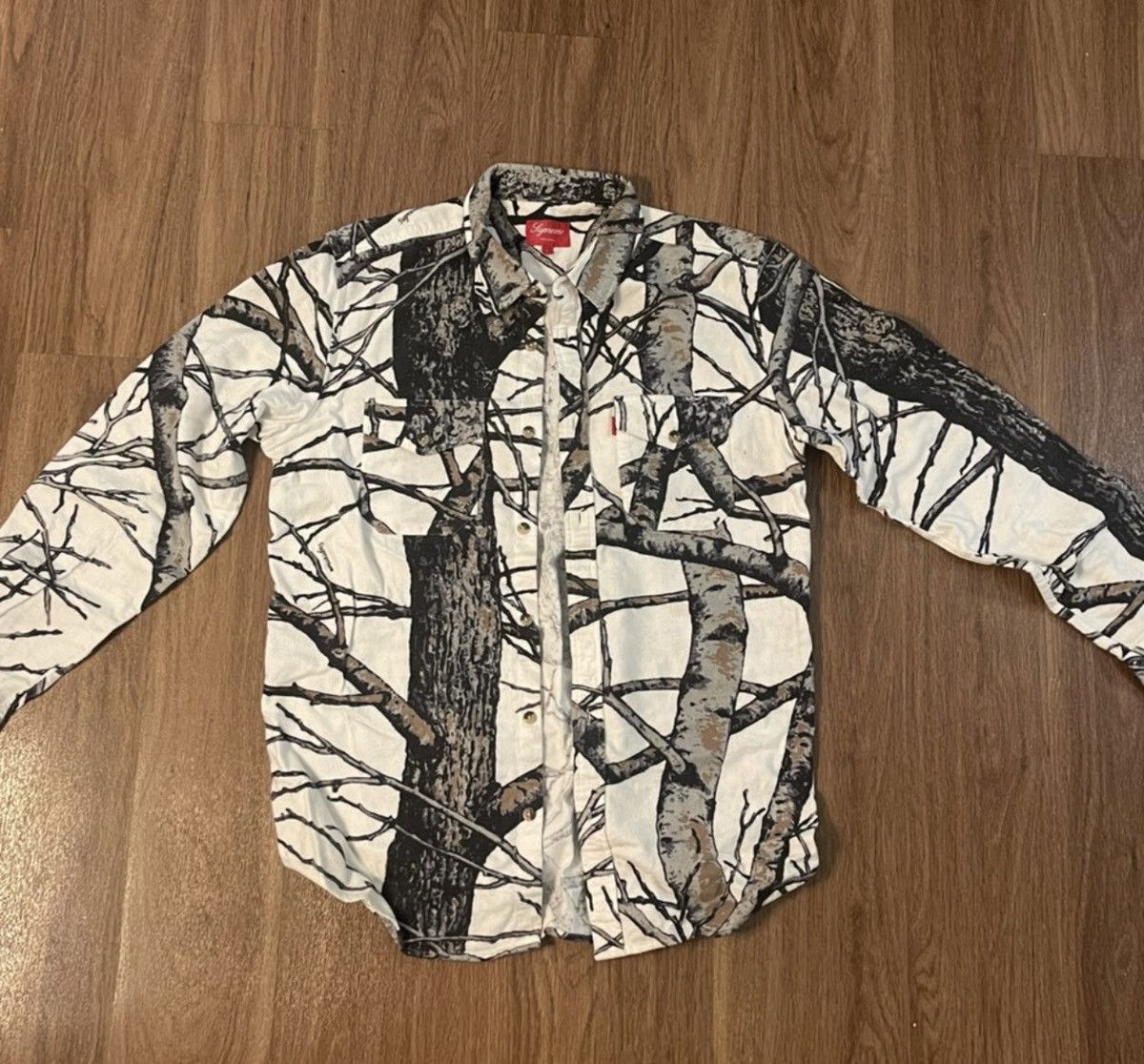 Supreme Supreme FW12 White Tree Camo Chamois shirt White Large Size US L / EU 52-54 / 3 - 1 Thumbnail