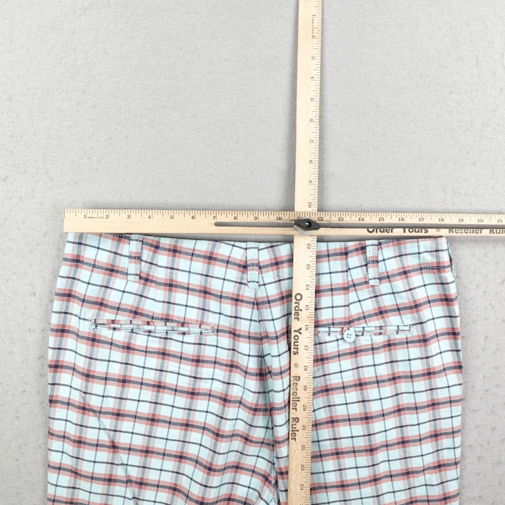Fred Perry FRED PERRY Chino Shorts Mens 36 Blue Red Plaid Cotton Casual Outdoor Embroidered Logo Size US 36 / EU 52 - 5 Thumbnail