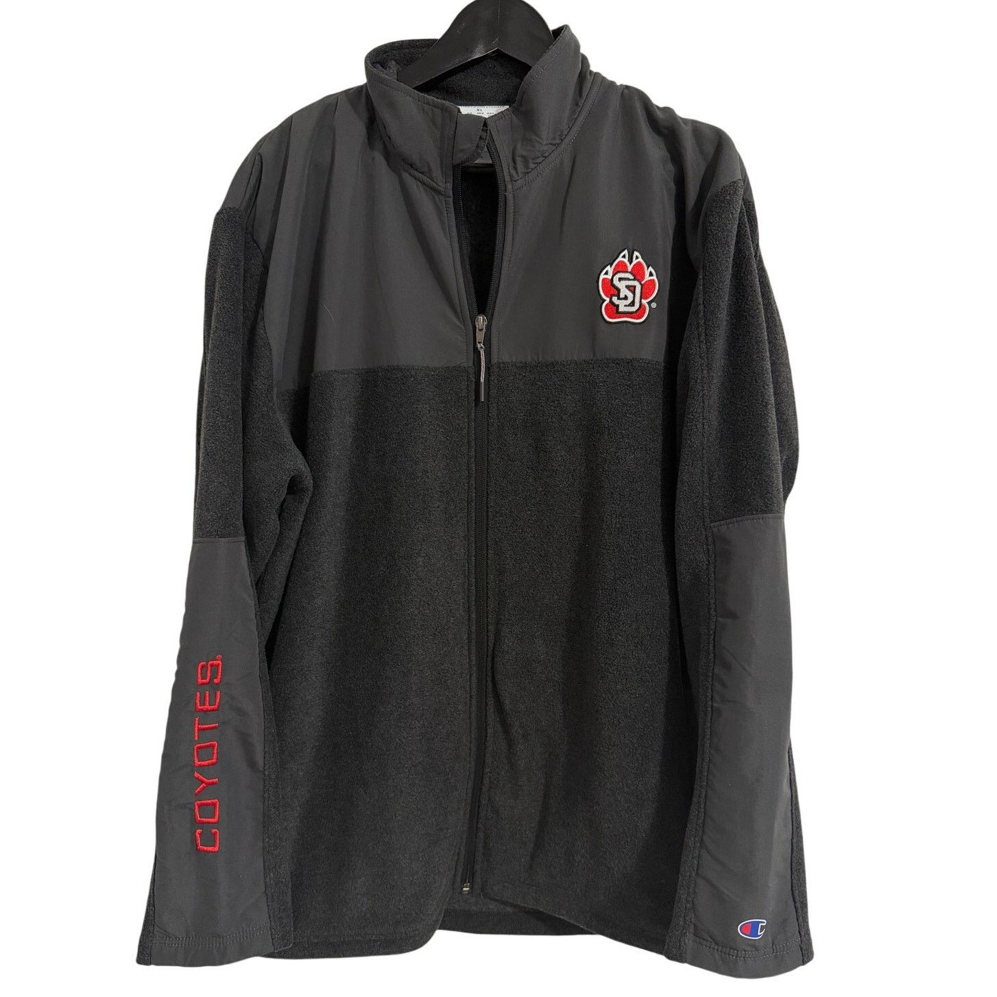 Champion University of South Dakota Coyotes Full-Zip Fleece Size XL Size US XL / EU 56 / 4 - 1 Thumbnail