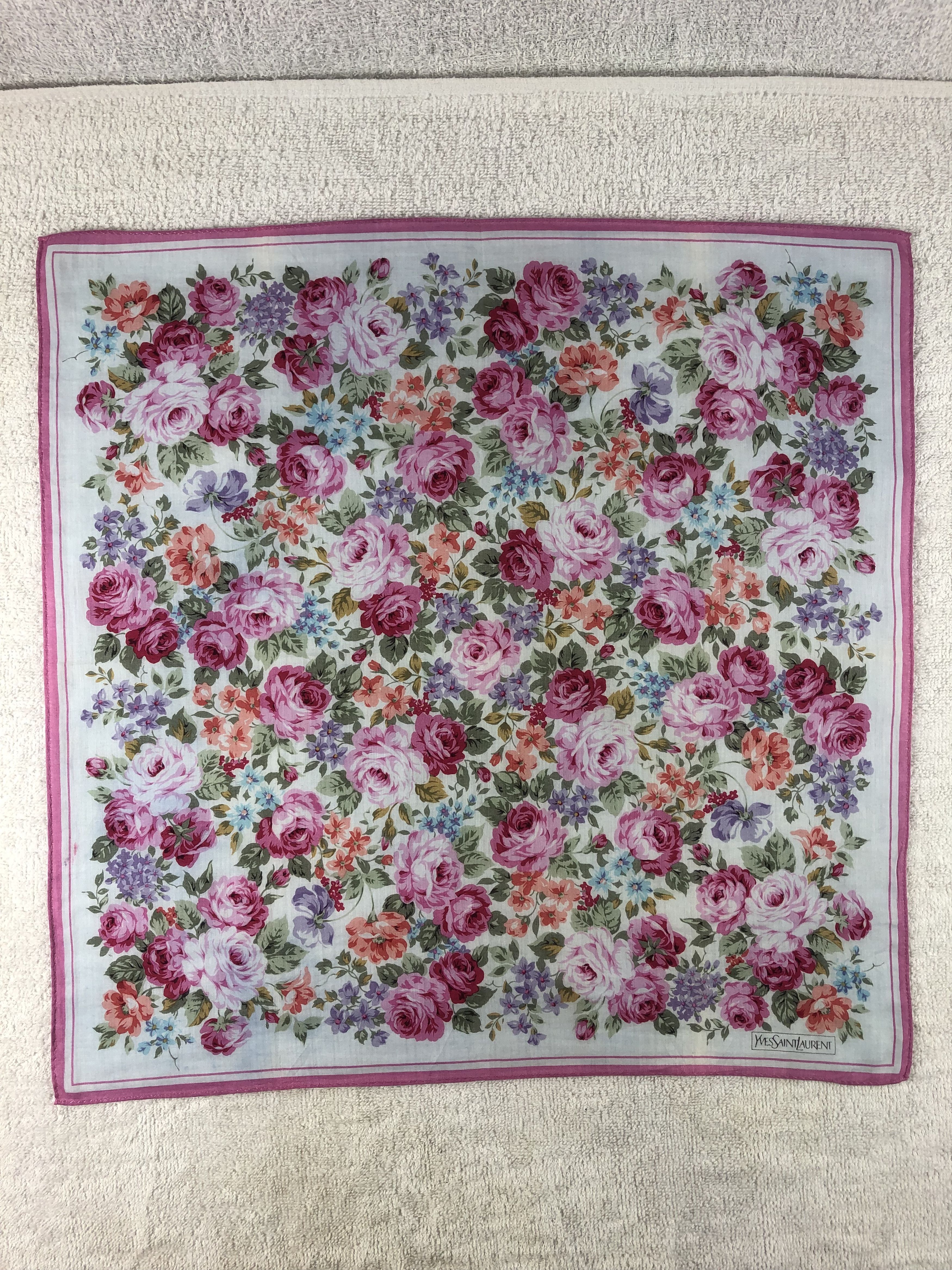 Yves Saint Laurent Yves Saint Laurent Handkerchief / Bandana / Neckerchief Size ONE SIZE - 3 Thumbnail