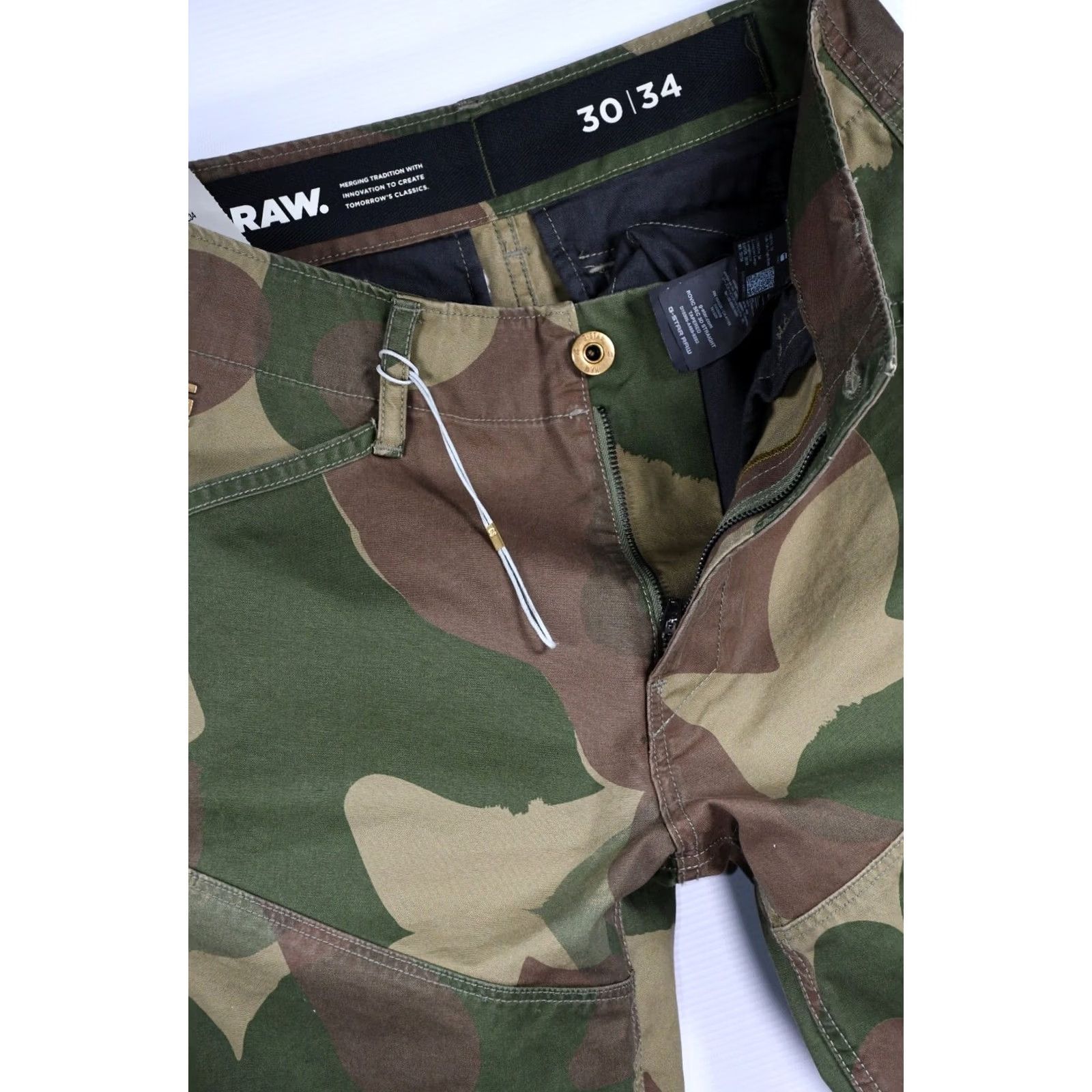 G-Star G-Star Rovic SEC Straight Tapered Jeans Mens W30 L34 Camouflage Multicolor 100% Cotton Modern Classic Fit Inseam 34 Inseam 31.10in Size US 30 / EU 46 - 7 Thumbnail