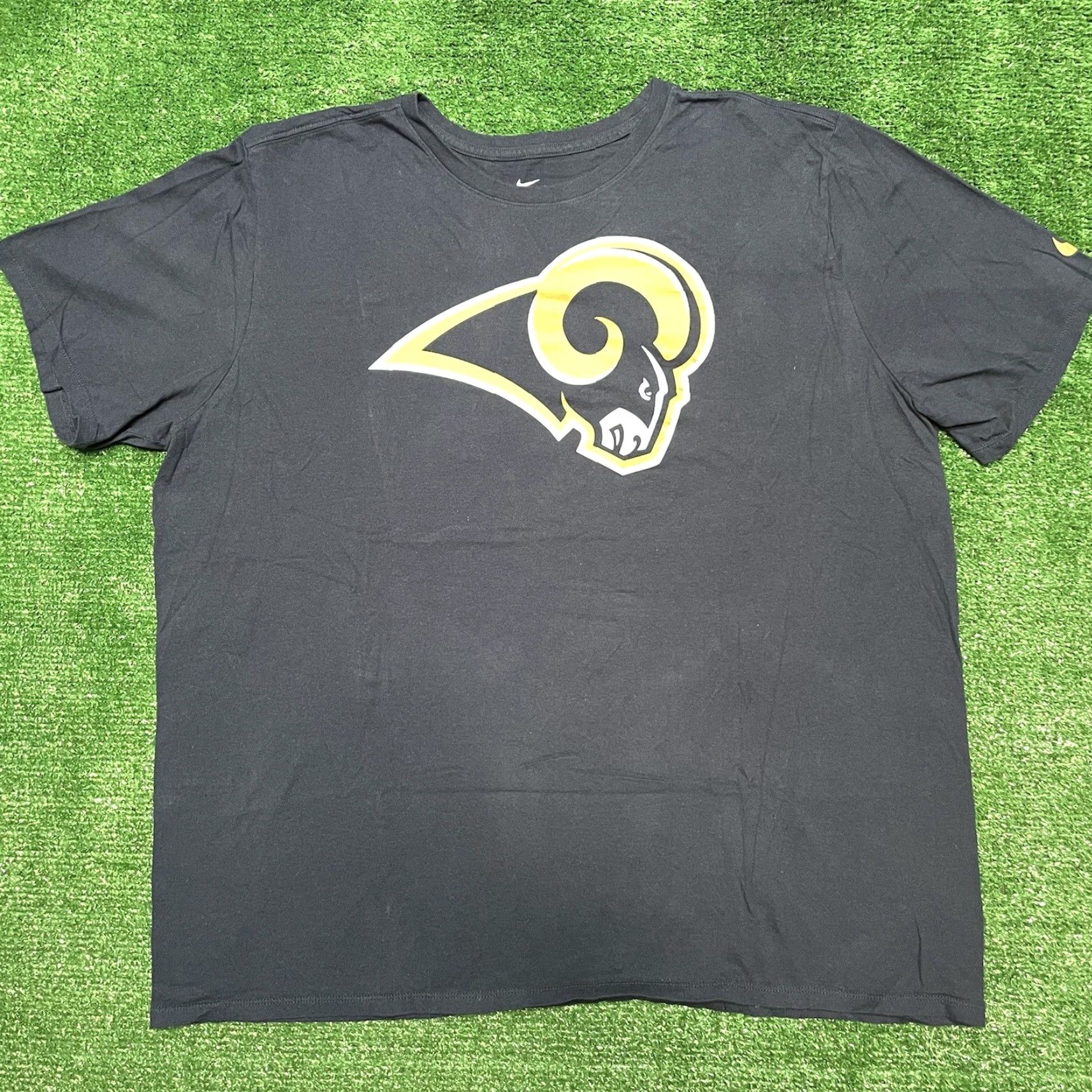 NFL NFL Los Angeles Rams Shirt Mens Large Yellow Adult T-Shirt Football Logo Regular Crew Neck Short Sleeve NFL Brand Shirt Size US L / EU 52-54 / 3 - 4 Thumbnail
