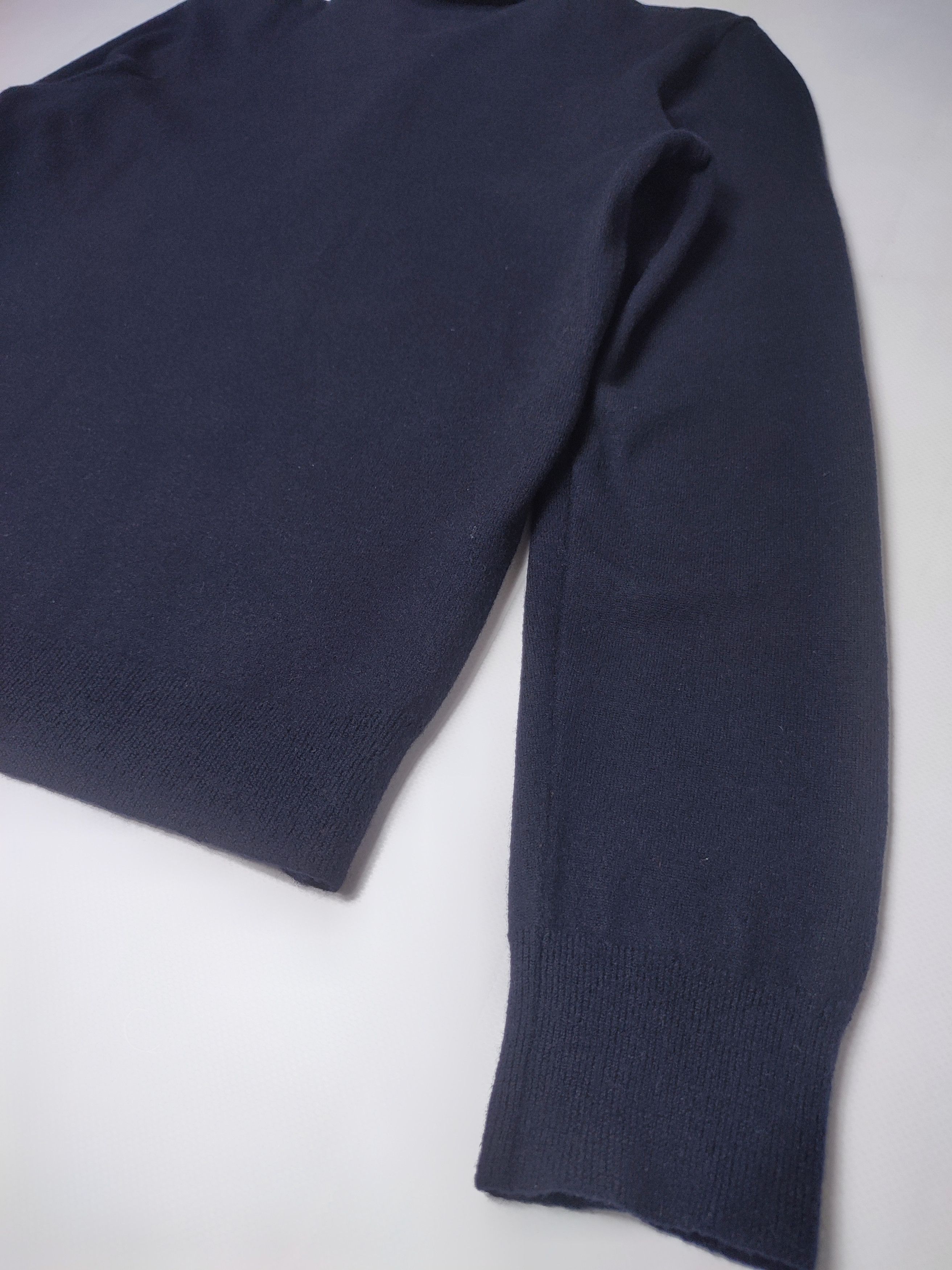 Other Versace Wool Sweater Size US S / EU 44-46 / 1 - 16 Thumbnail