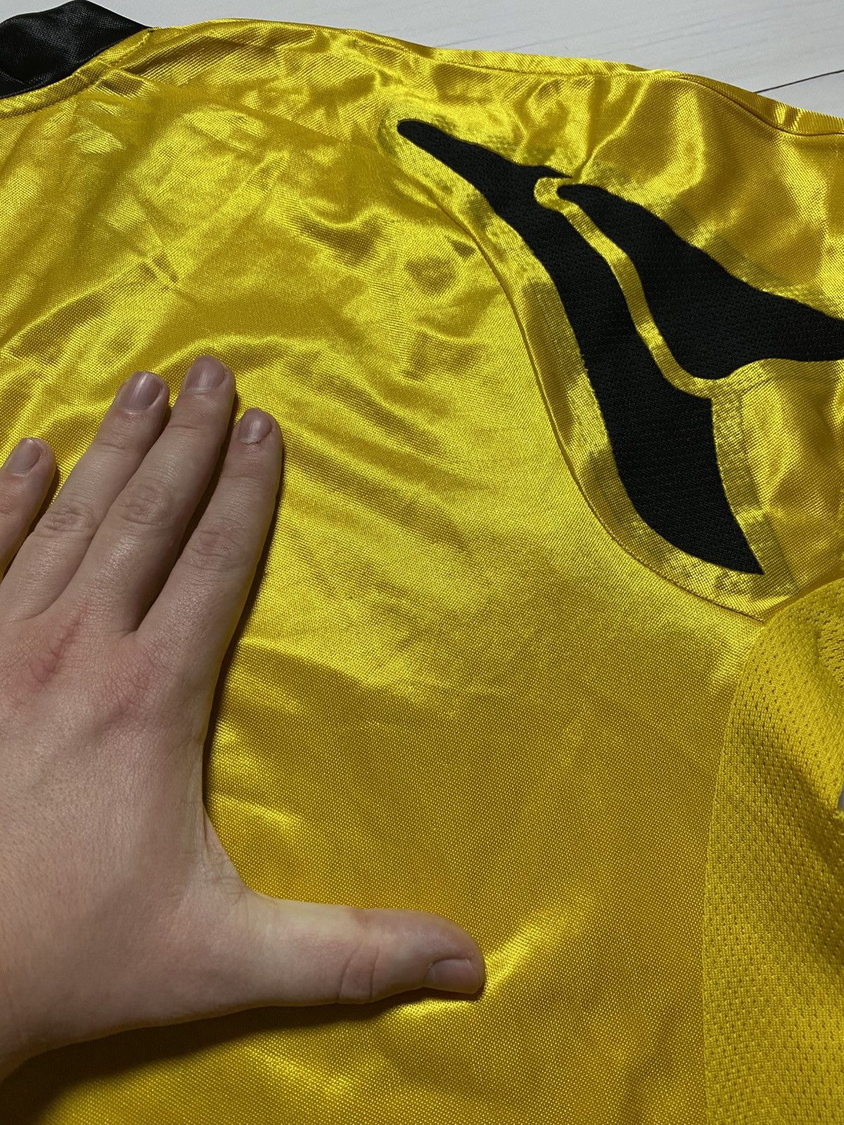 Puma Vintage AEK Athens FC 2007/08 home football y2k t shirt Size US M / EU 48-50 / 2 - 18 Thumbnail