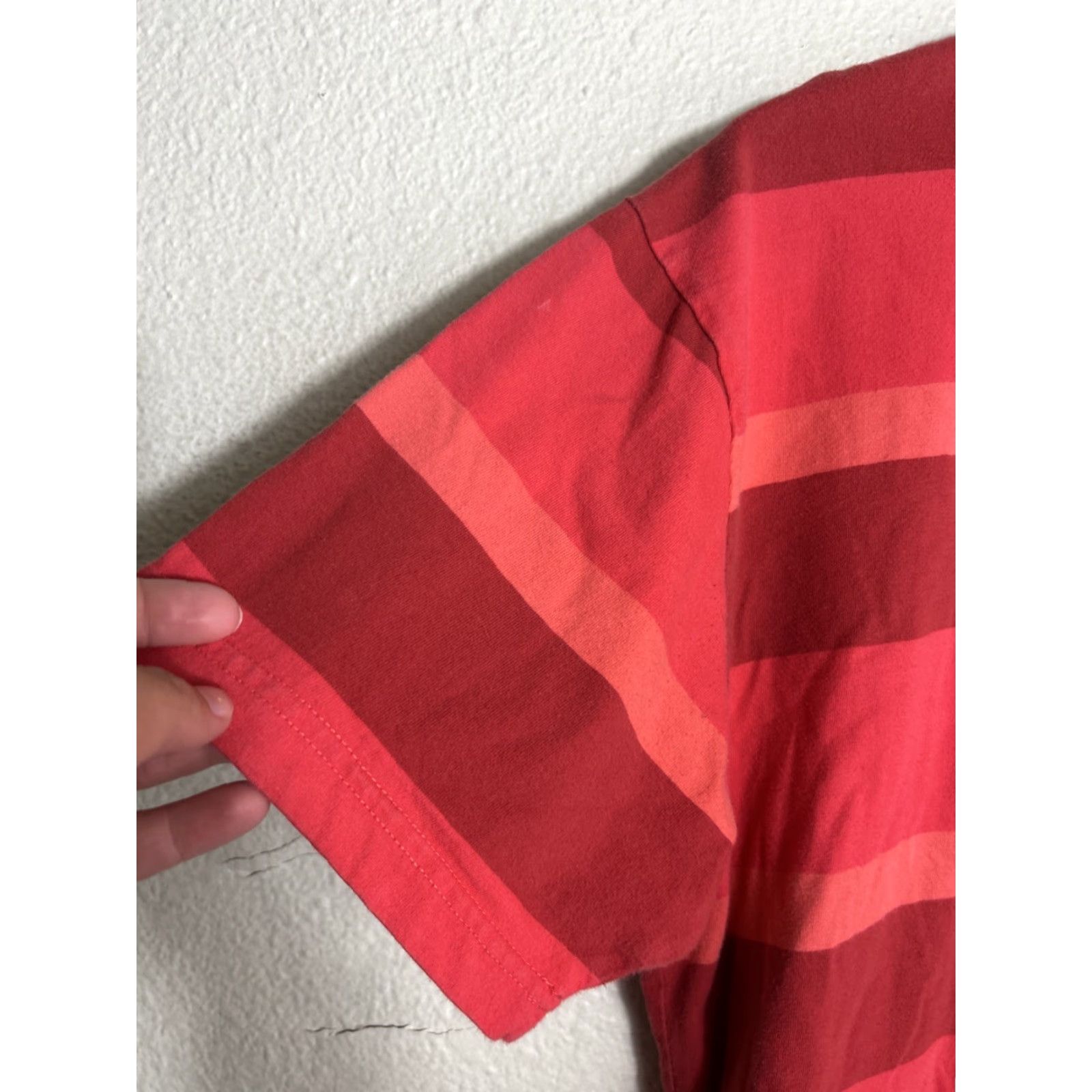 Vintage 4 Hunnid T-Shirt Short Sleeve Large Red Striped Stains Men Pro Regular Size L Size US L / EU 52-54 / 3 - 2 Thumbnail