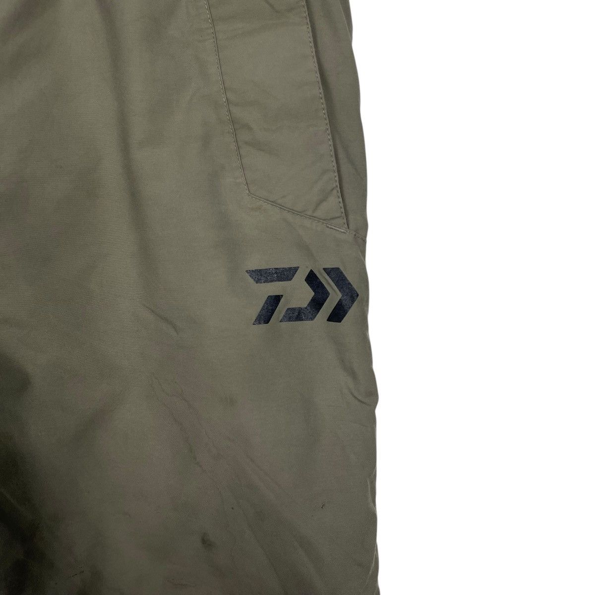 DAIWA Daiwa Fishing Gear Rain Pants Size US 34 / EU 50 - 8 Thumbnail