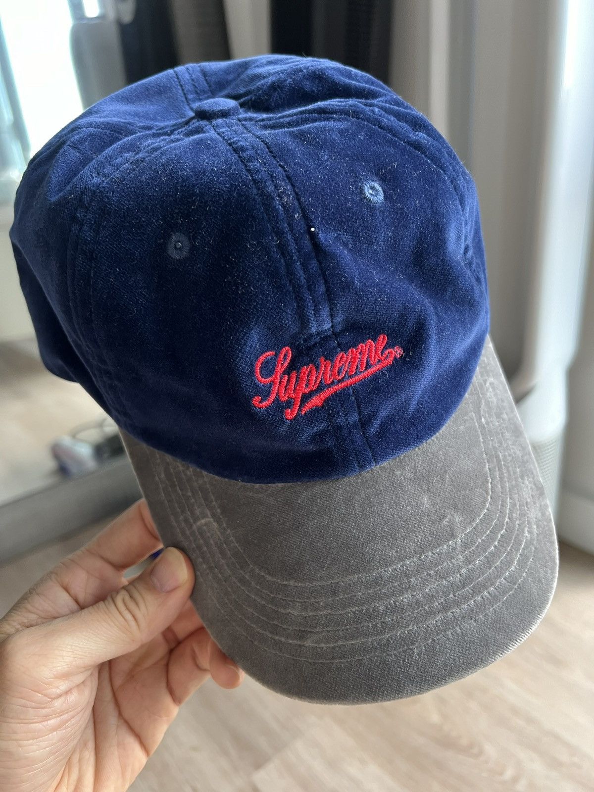 Supreme Supreme FW21 | Velvet 2-Tone 6 Panel Cap Size ONE SIZE - 1 Thumbnail