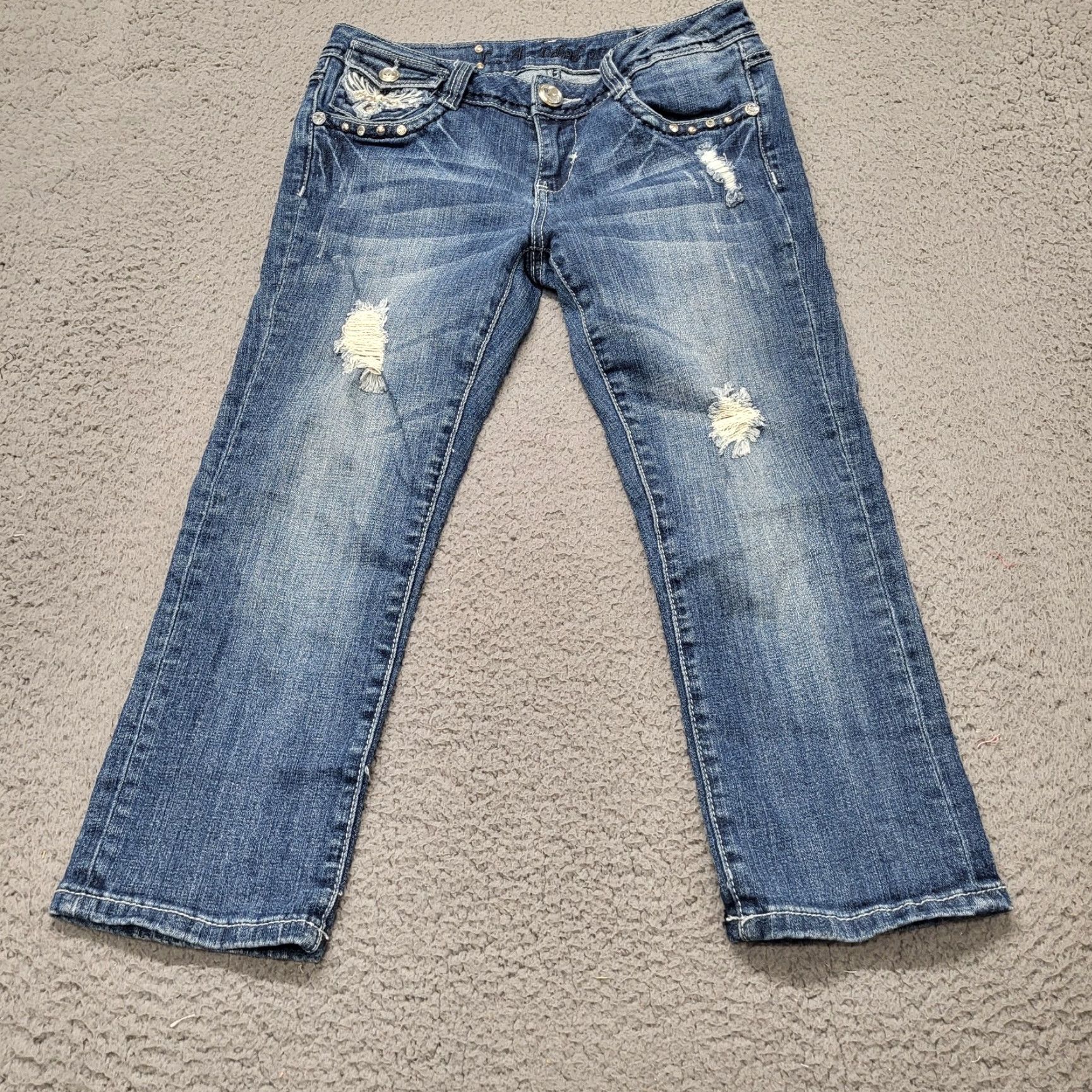 Vintage LA Idol USA Jeans Capris Womens Size 7 W28-L21 Rhinestone Pockets Embroider Blue Jean Capris Women Blue Jeans Size 28" / US 6 / IT 42 - 2 Thumbnail