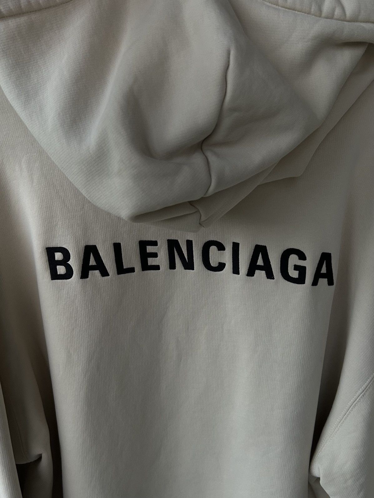 Balenciaga BALENCIAGA EMBROIDERED LOGO HOODIE Size US XL / EU 56 / 4 - 2 Thumbnail