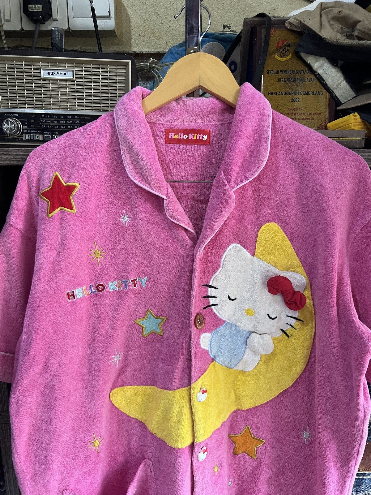 Cartoon Network 🔥Hello Kitty Velvet Shirt Size US M / EU 48-50 / 2 - 4 Thumbnail