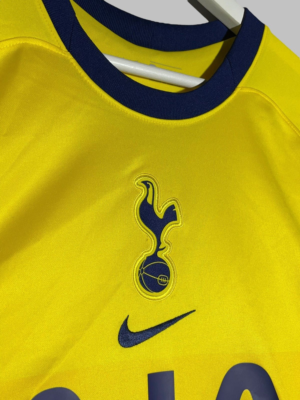 Nike #9 Gareth Bale Tottenham Hotspur Nike Third Football Shirt Size US L / EU 52-54 / 3 - 5 Thumbnail