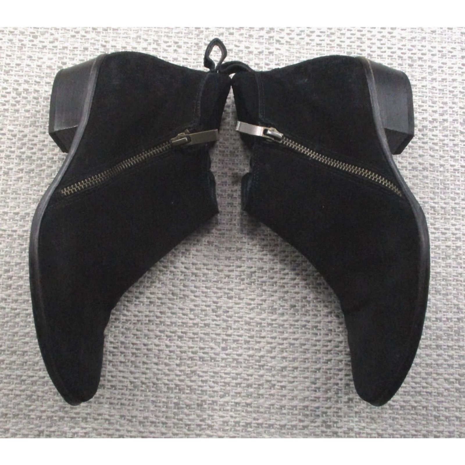 Vintage Paul Green Boots Womens Size 7 Suede Leather Side Zip Ankle Booties Black Leather Lining Block Heel Classic 7 US Womens Austria Size US 7 / IT 37 - 3 Thumbnail