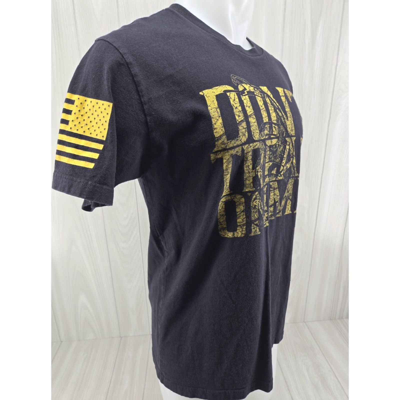 Vintage Grunt Style T Shirt Large "Don't Tread on Me" Black and Yellow Mens T-Shirt L Black Snake Size US L / EU 52-54 / 3 - 5 Thumbnail