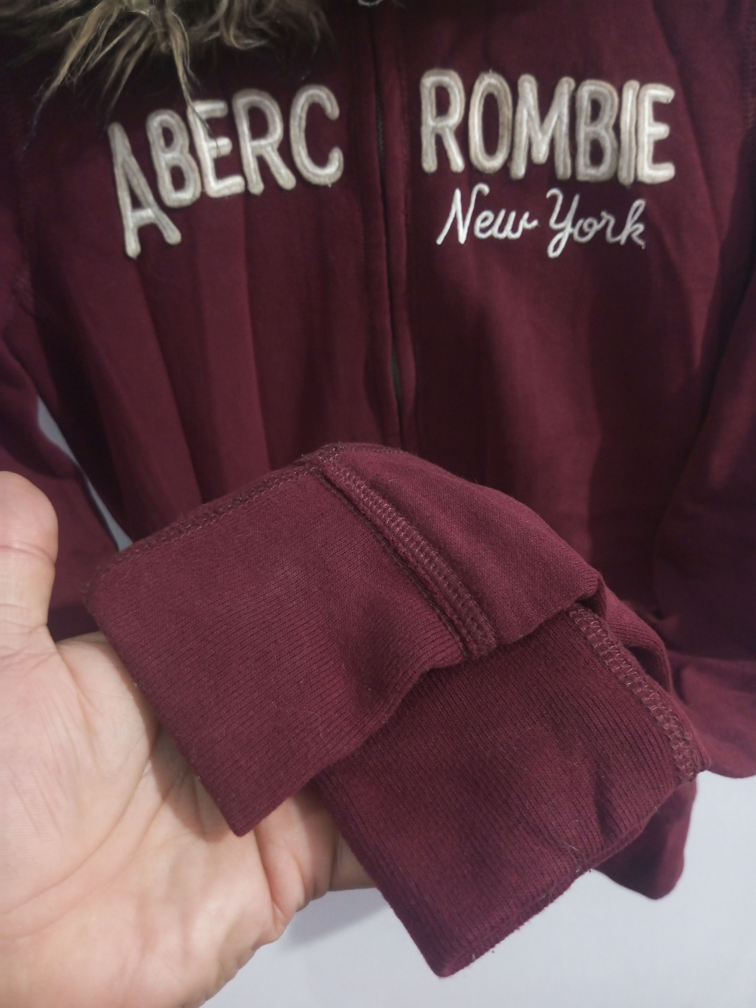 Abercrombie & Fitch Vintage abercrombie maroon fur hoodie Size US S / EU 44-46 / 1 - 5 Thumbnail