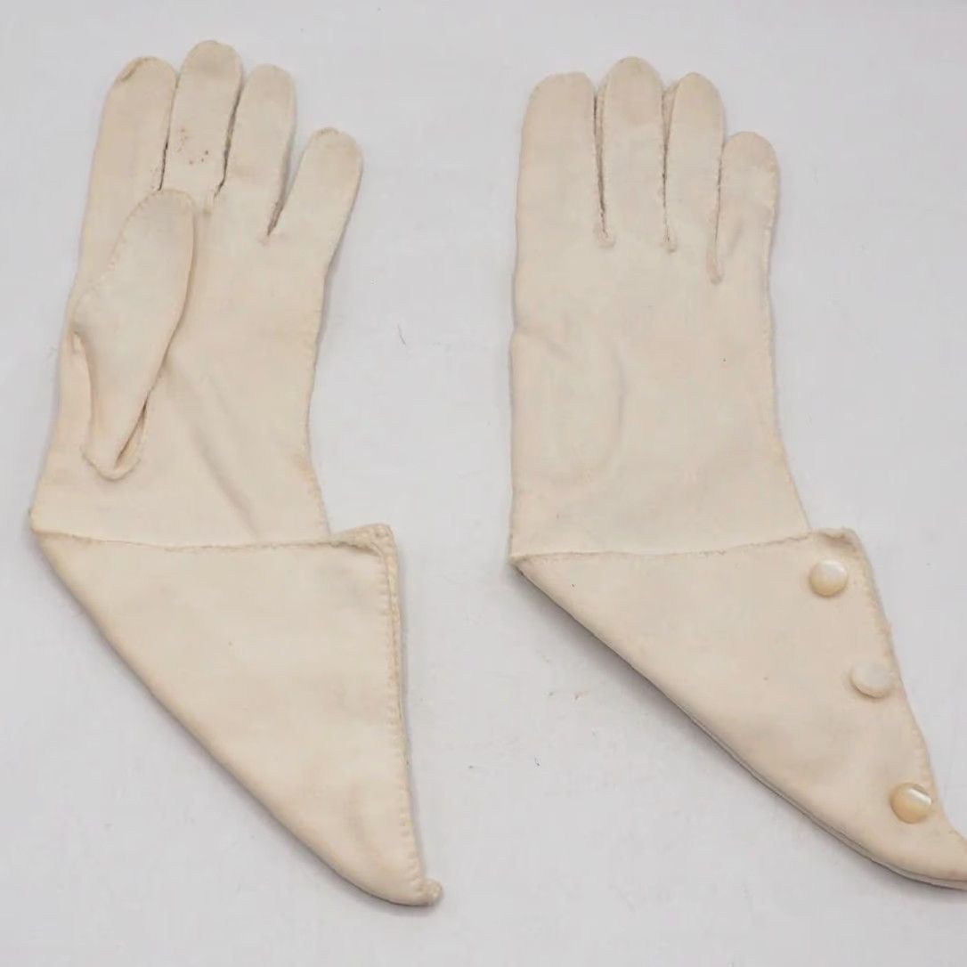 Bally VINTAGE Womens White Ball Evening Gloves Size ONE SIZE - 2 Thumbnail