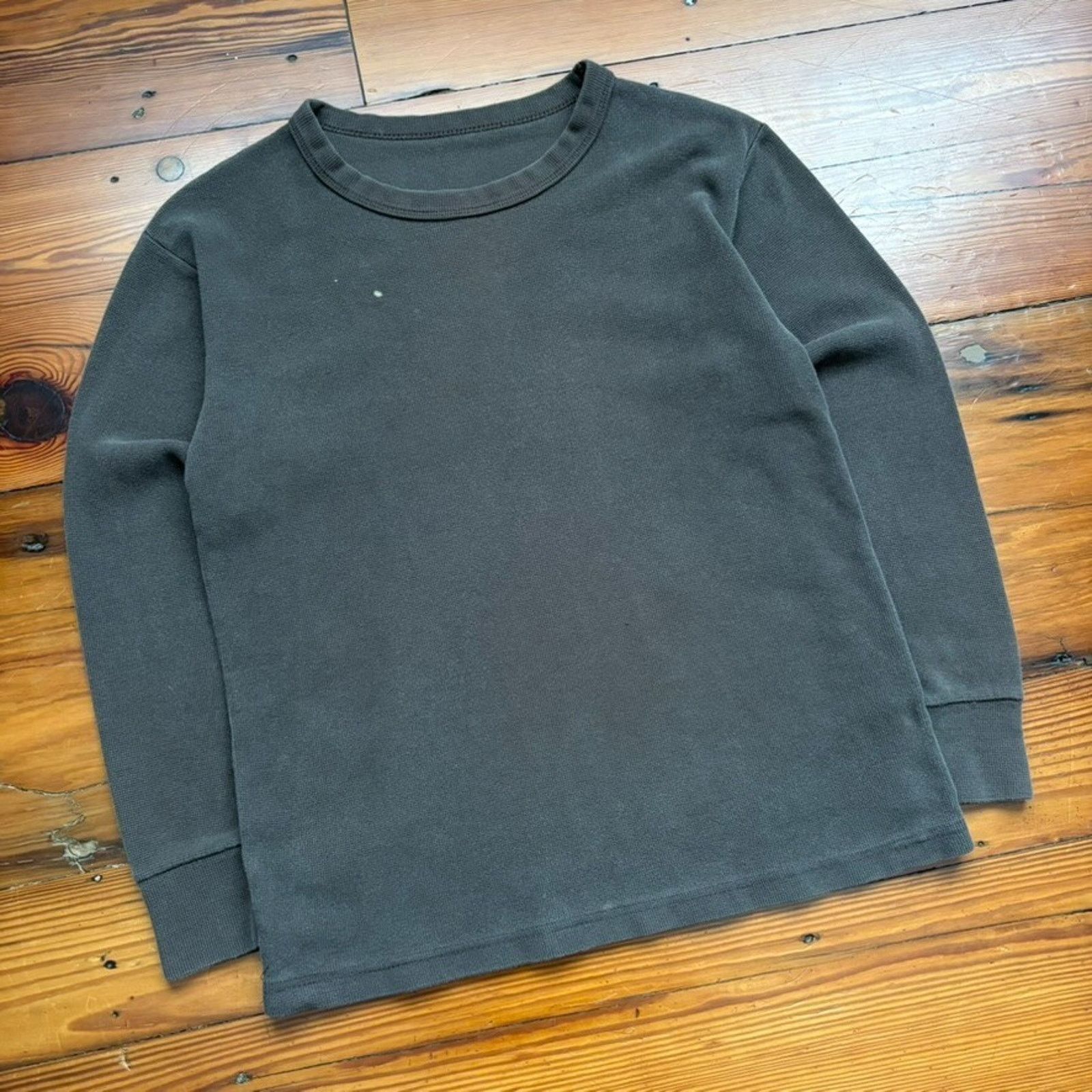 Vintage Vintage Thermal Shirt Men's Size S Brown Worn 1990s Size US S / EU 44-46 / 1 - 3 Thumbnail