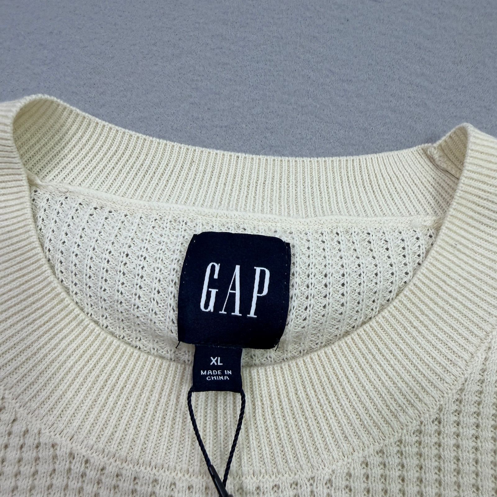 Gap Gap Textured Waffle Knit Crewneck Sweater Men's Extra Large Size US XL / EU 56 / 4 - 5 Thumbnail