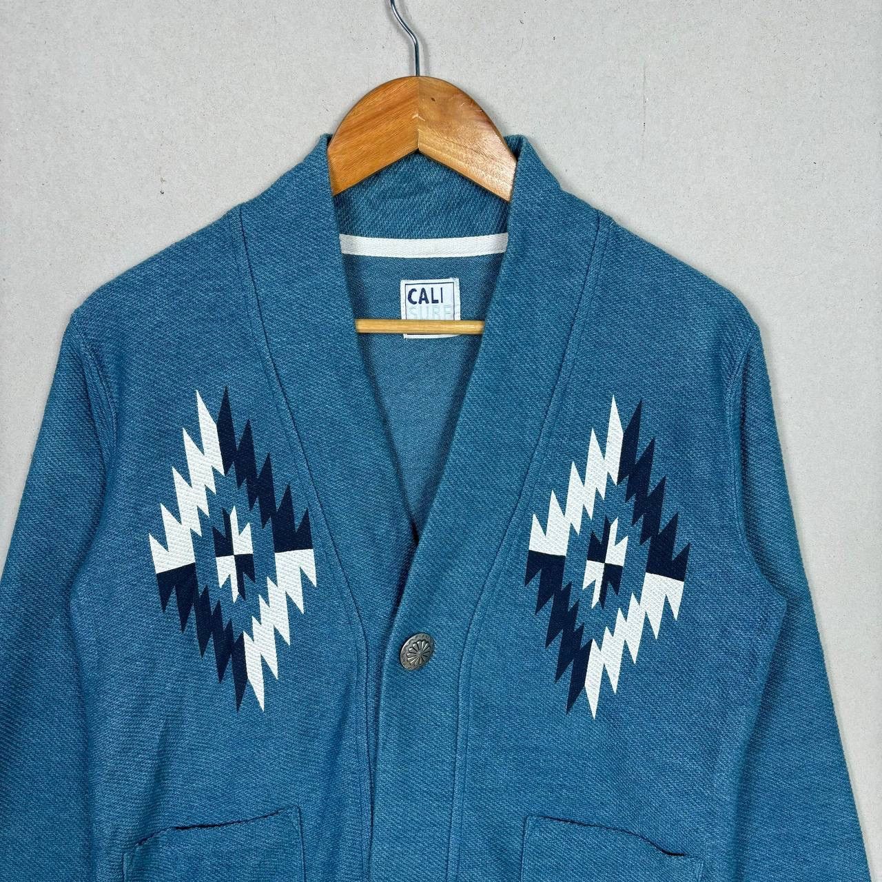 Native Vintage CALI SURF Aztec Native Cardigan Size M Size US M / EU 48-50 / 2 - 3 Thumbnail