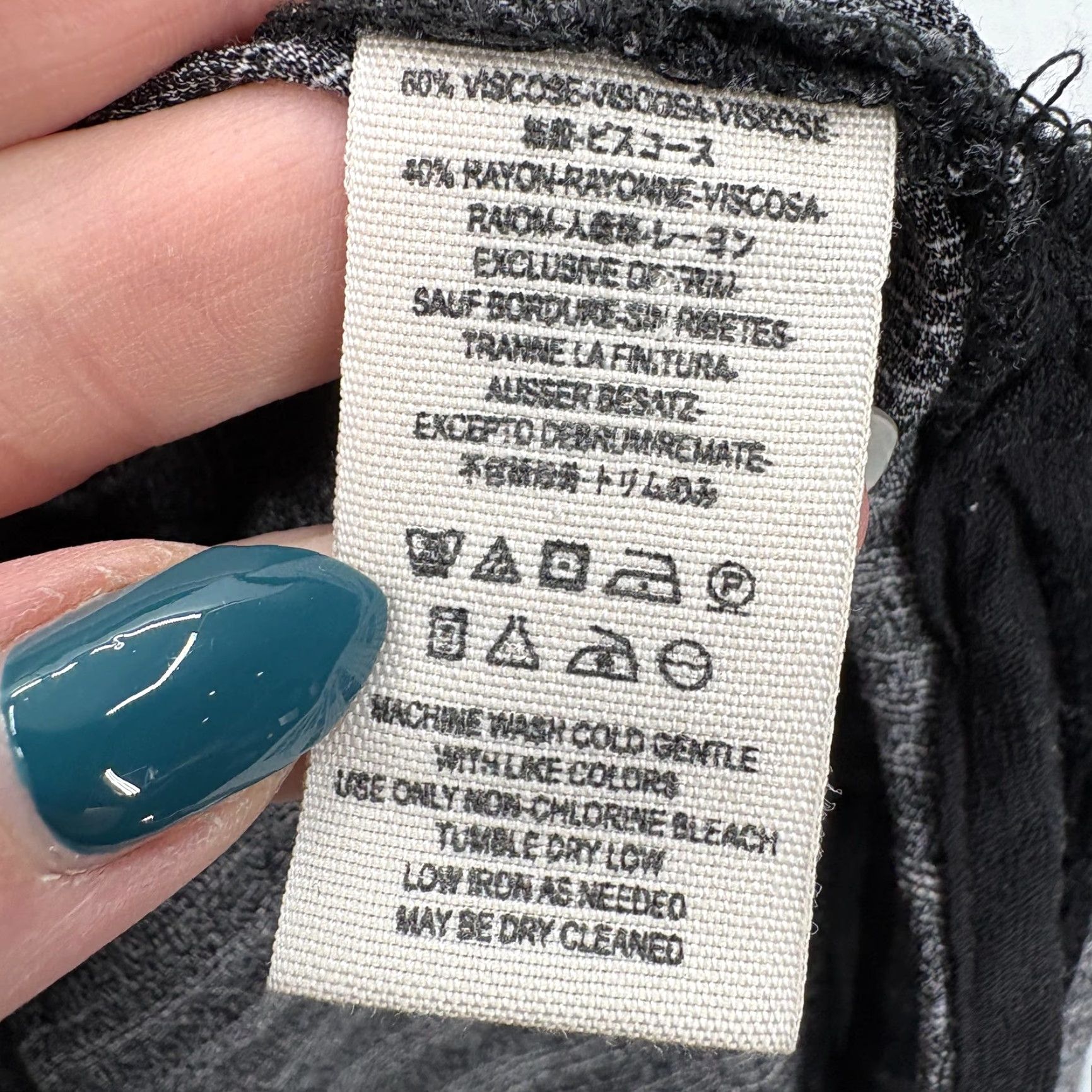 Free People Free People Tunic Blouse Womens Medium Black Boho Relaxed Knit Viscose Rayon Lace Up Square Neck Long Sleeve Size M / US 6-8 / IT 42-44 - 5 Thumbnail