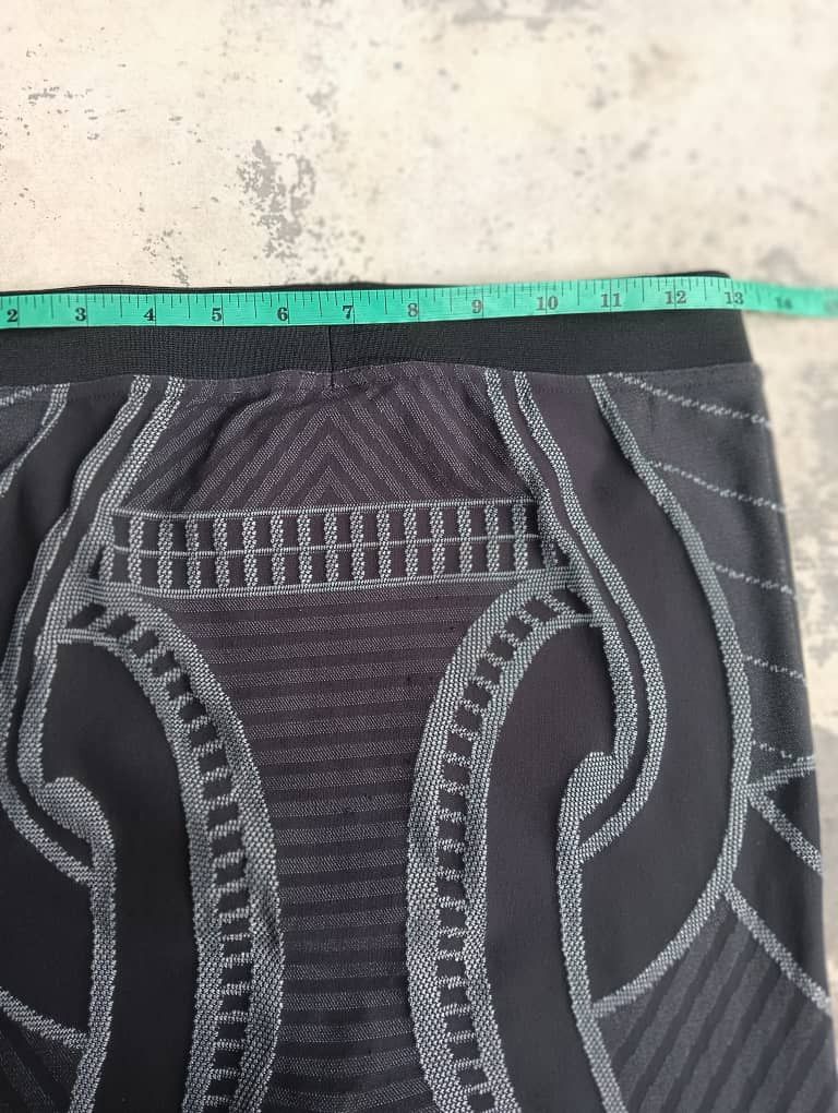 Issey Miyake × Japanese Brand Issey Miyake Homme plisse Black spiral leggings size m Size US 32 / EU 48 - 9 Thumbnail