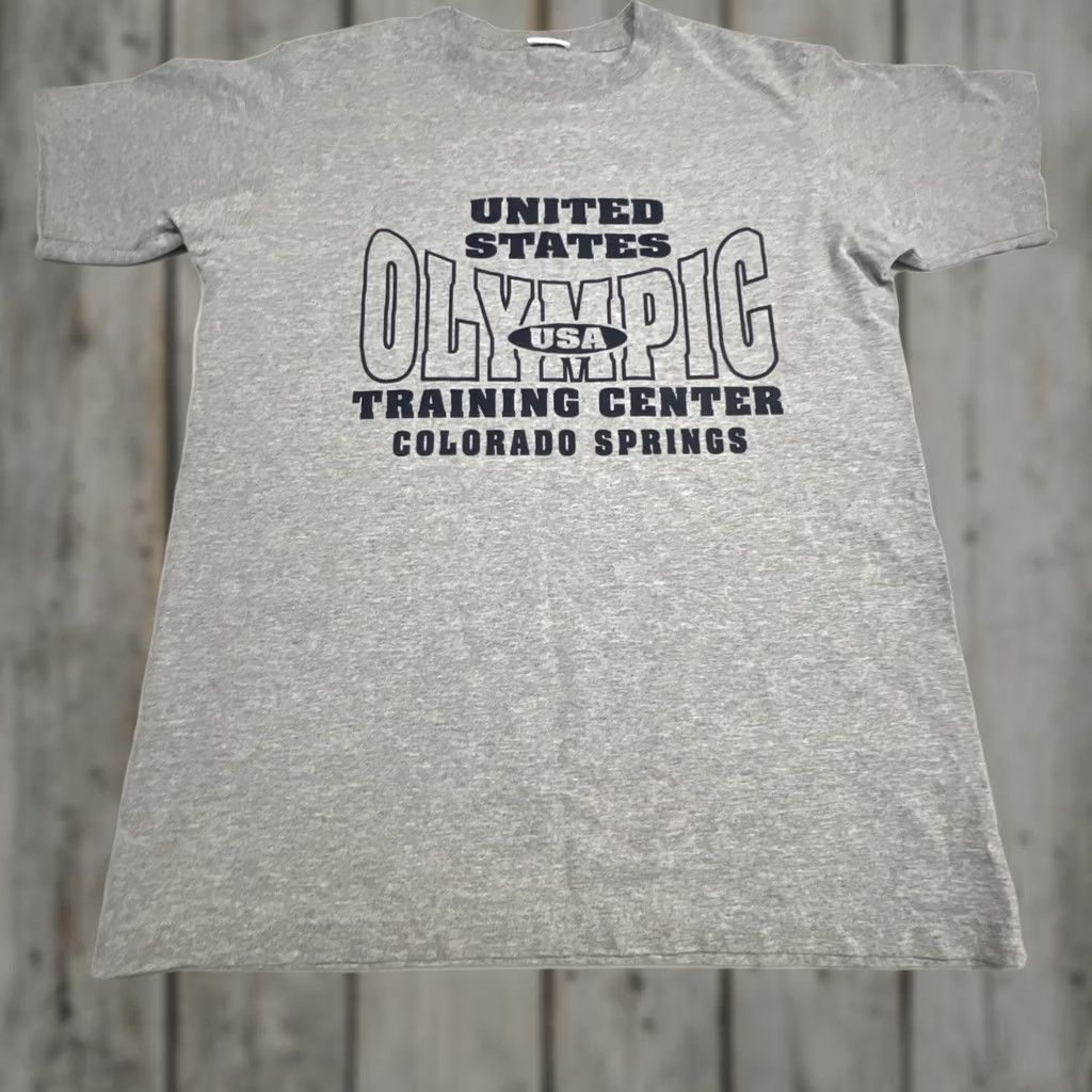 Vintage VINTAGE United States Olympic Training Center T Shirt Men L Gray USA 90s Olympic Shirt Mens Gray Size US L / EU 52-54 / 3 - 1 Thumbnail
