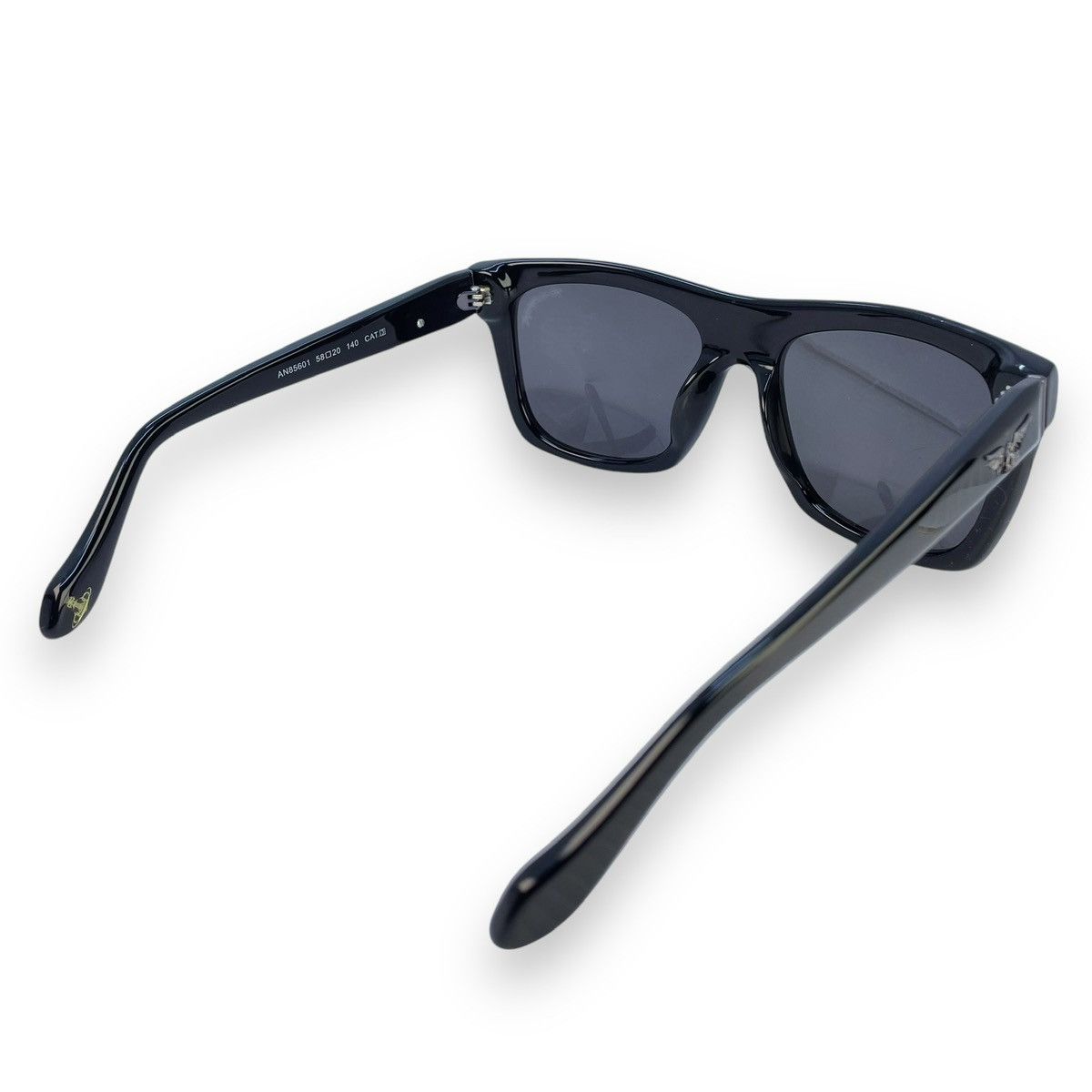 Vivienne Westwood Vintage Y2K Vivienne Westwood AN85601 Anglomania Sunglasses Size ONE SIZE - 7 Thumbnail