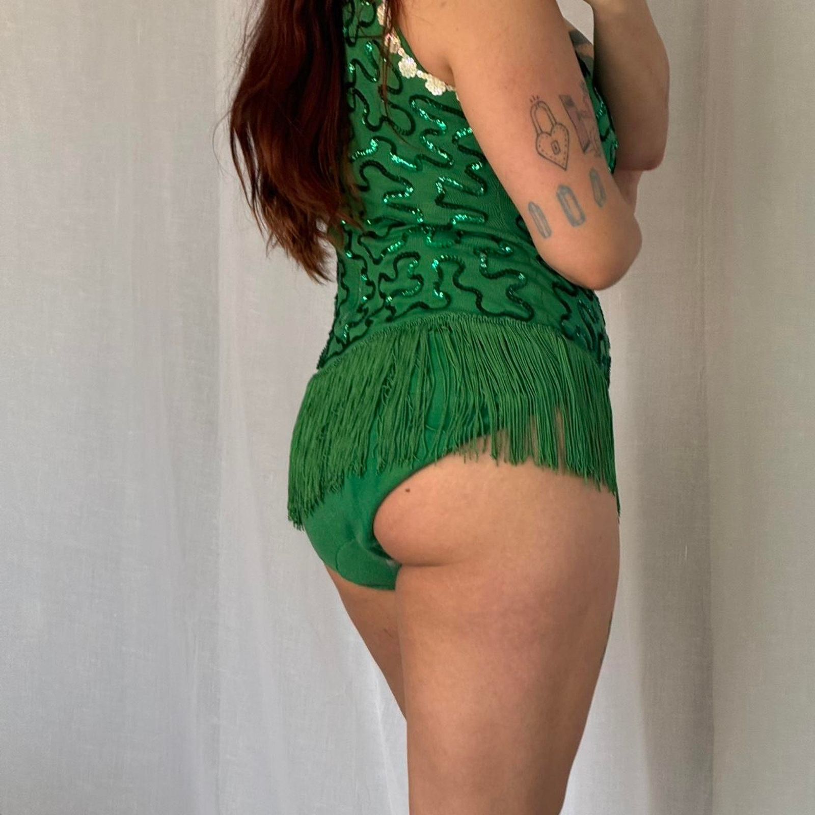 Vintage ✿ ⋆ 𓆩♡𓆪 Vintage Green Sequin Fringe Bodysuit 𓆩♡𓆪 ⋆ ✿ Size M / US 6-8 / IT 42-44 - 3 Thumbnail