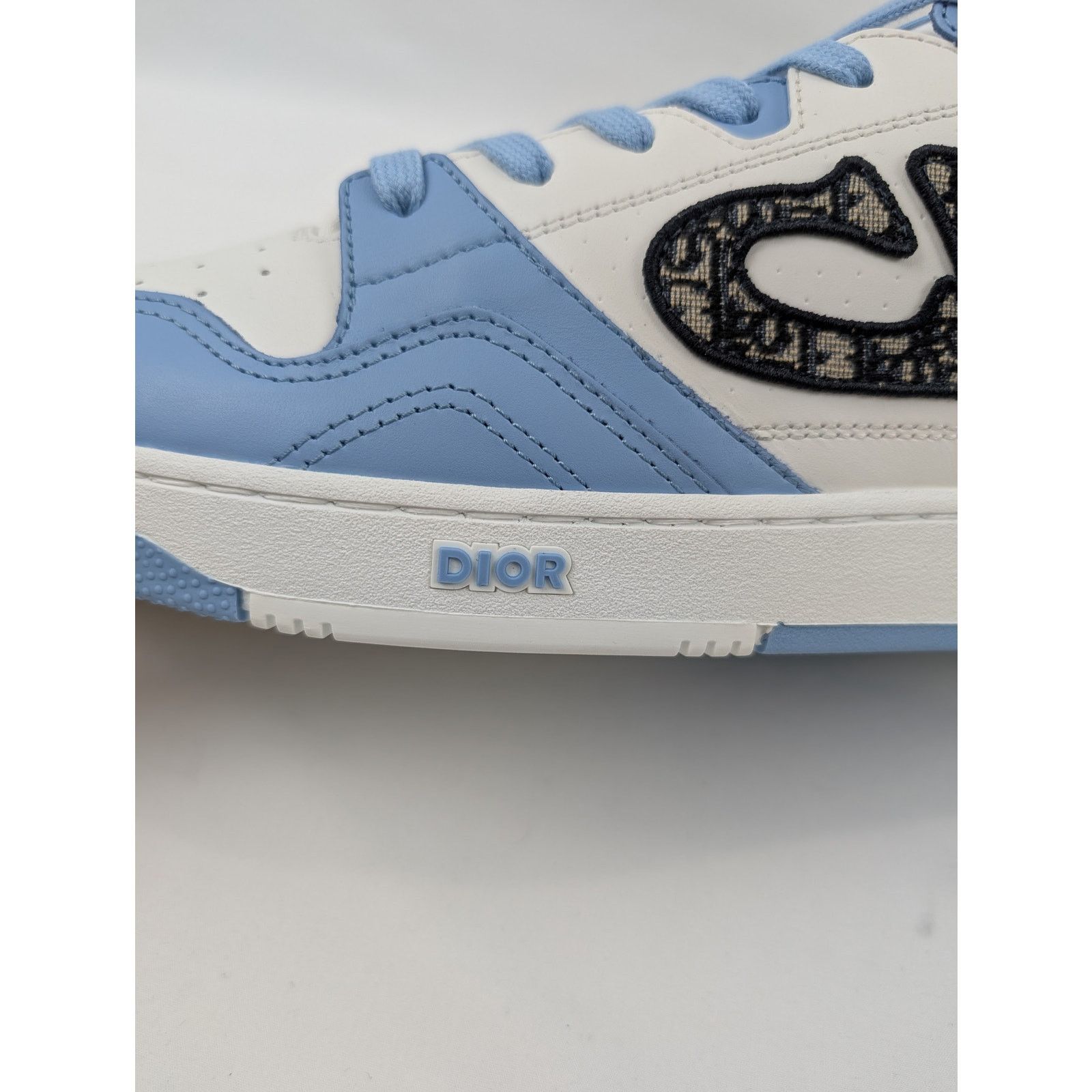 Dior o1rshd1 M-B57 LT Calf Sneakers in Light Blue Size US 12 / EU 45 - 14 Thumbnail
