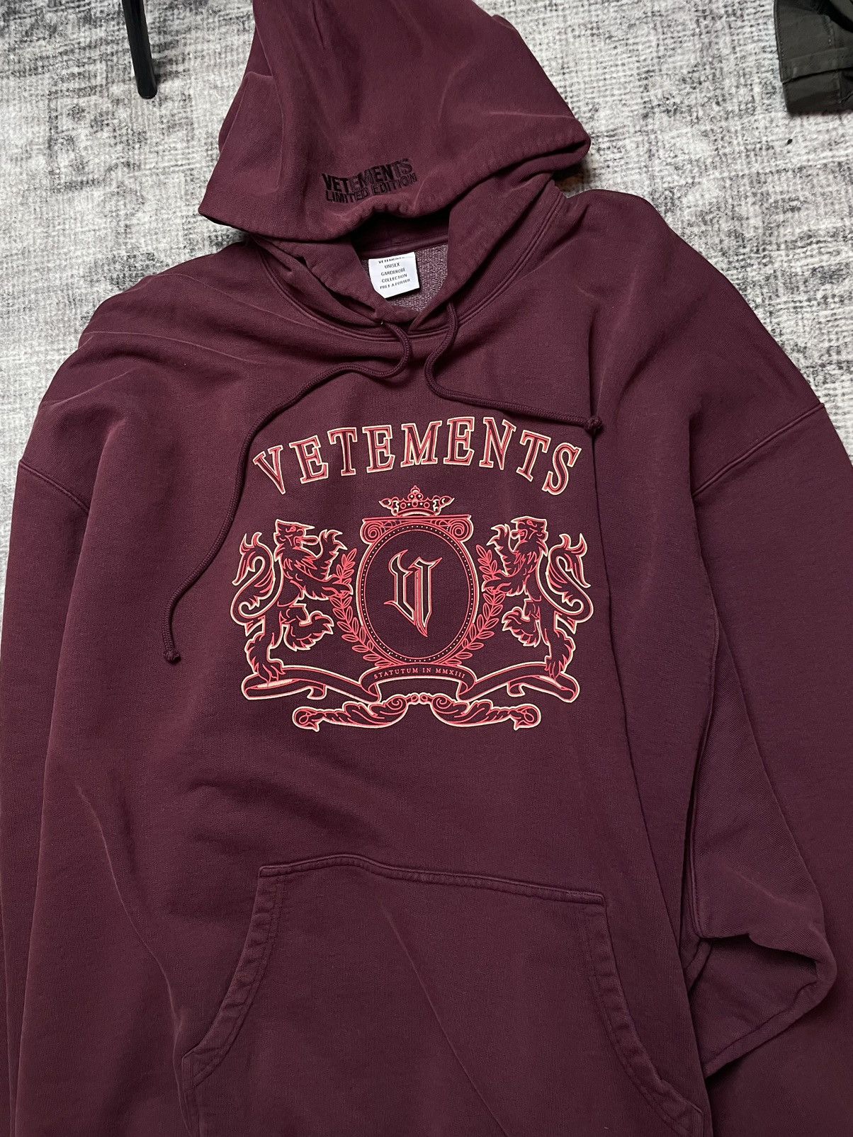 Vetements Vetements Red Royal Hoodie Size US L / EU 52-54 / 3 - 6 Thumbnail