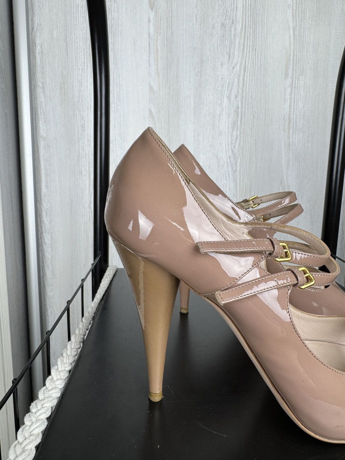 Miu Miu Miu Miu Nude Patent Leather Sandals Heels In Size 39.5 Size US 9.5 / IT 39.5 - 3 Thumbnail