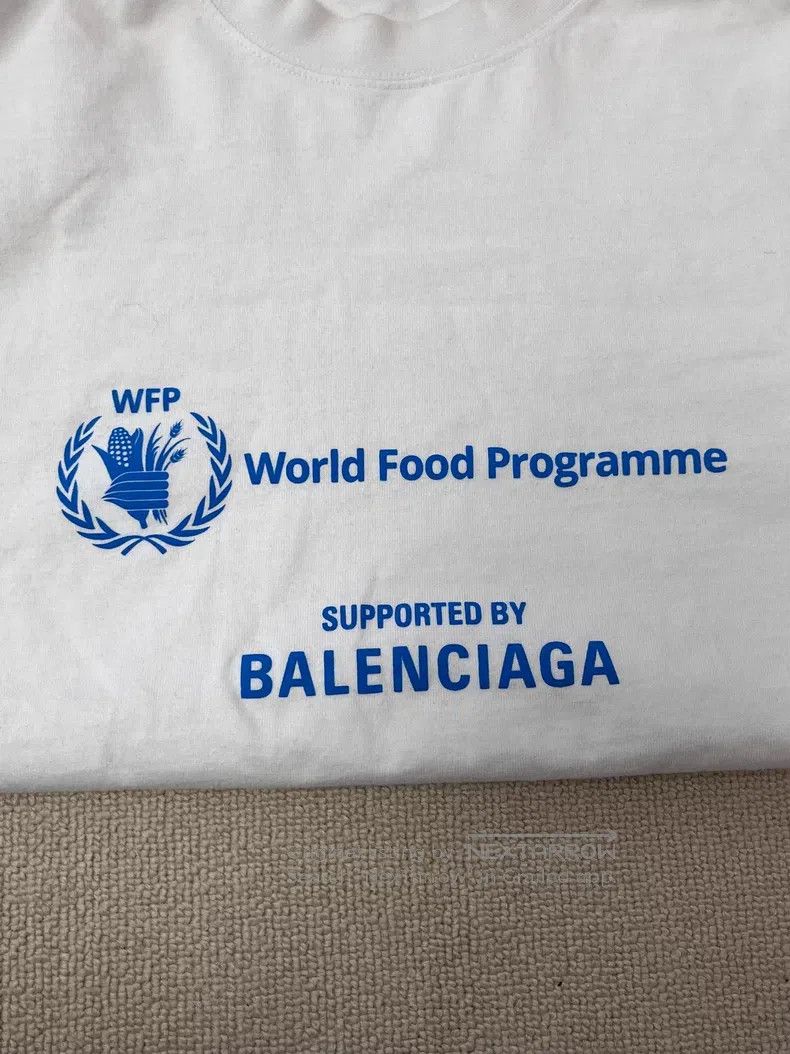 Balenciaga Balenciaga Logo Letter Printed Crewneck Short Sleeve T-Shi Size US XS / EU 42 / 0 - 3 Thumbnail